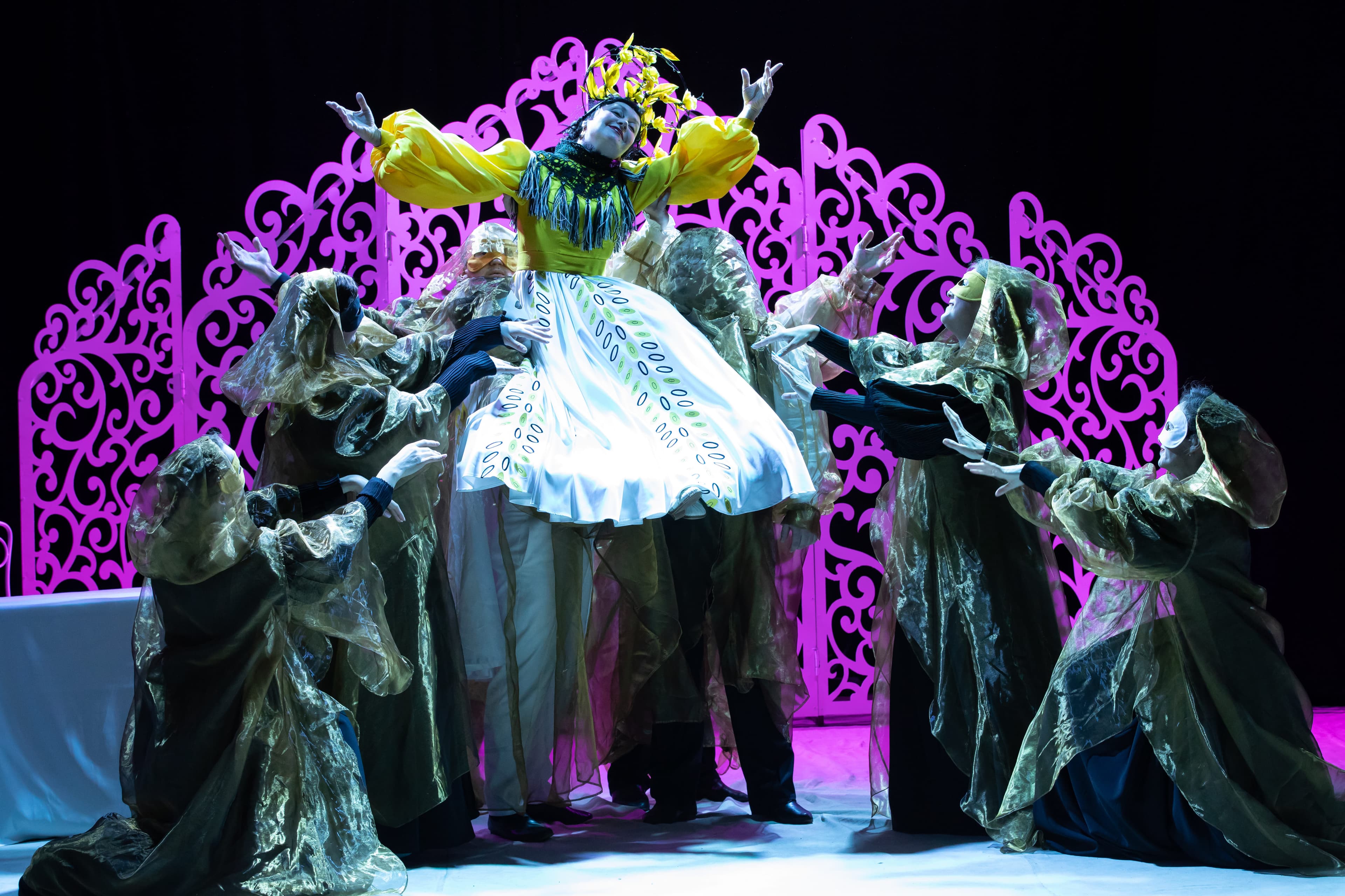 Клин клином вышибай (Историко-этнографический театр)