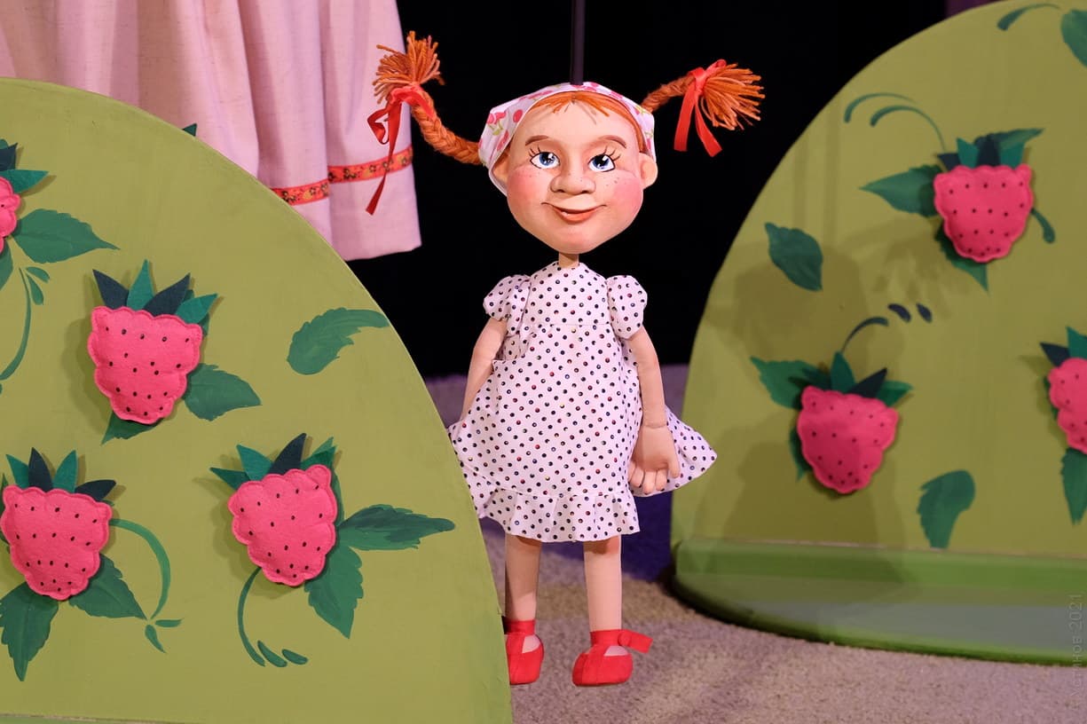 Маша и Медведь (Театр кукол)