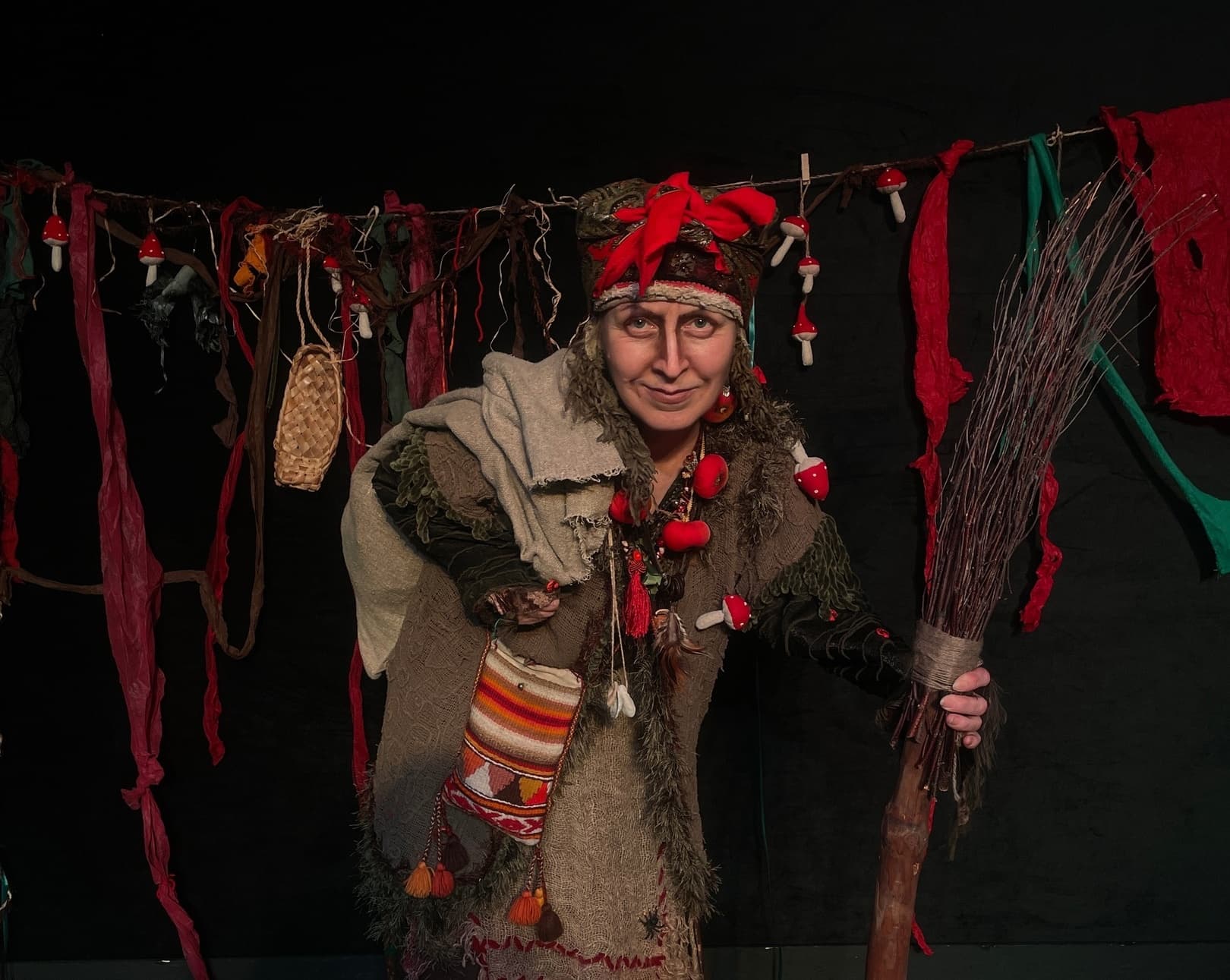 Жили-были (Парнас)