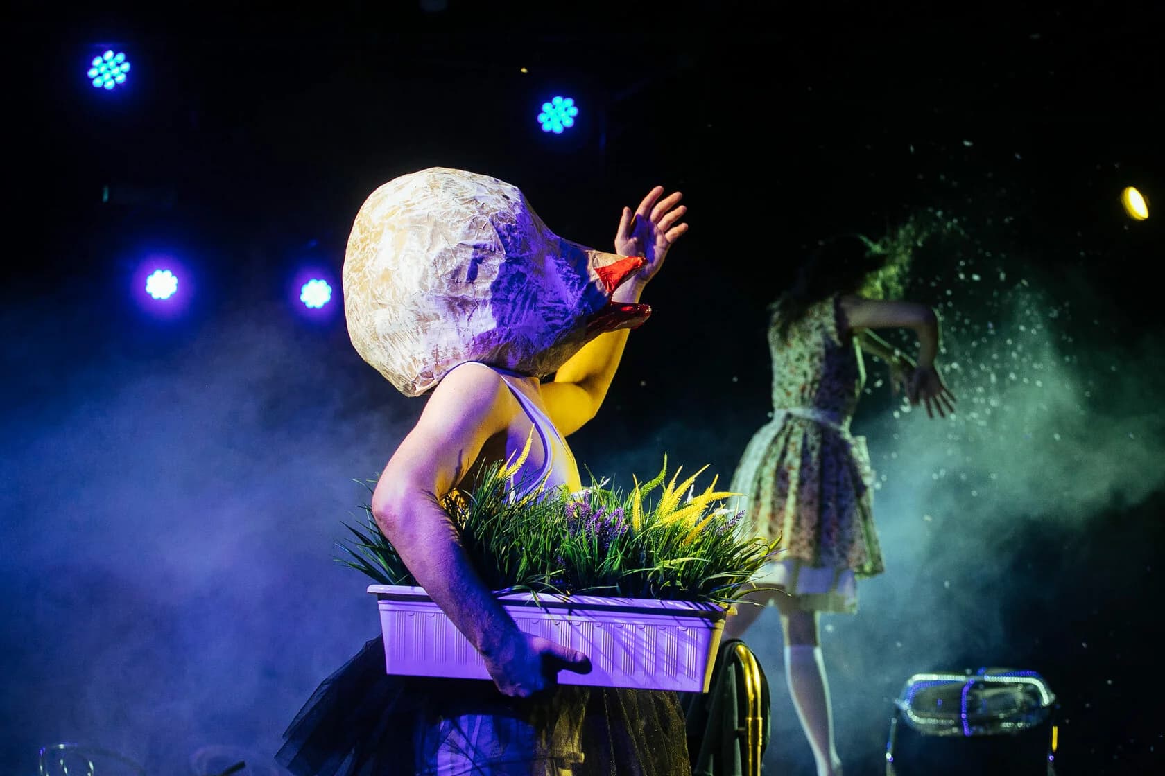 Пахлава глупости (Один театр)