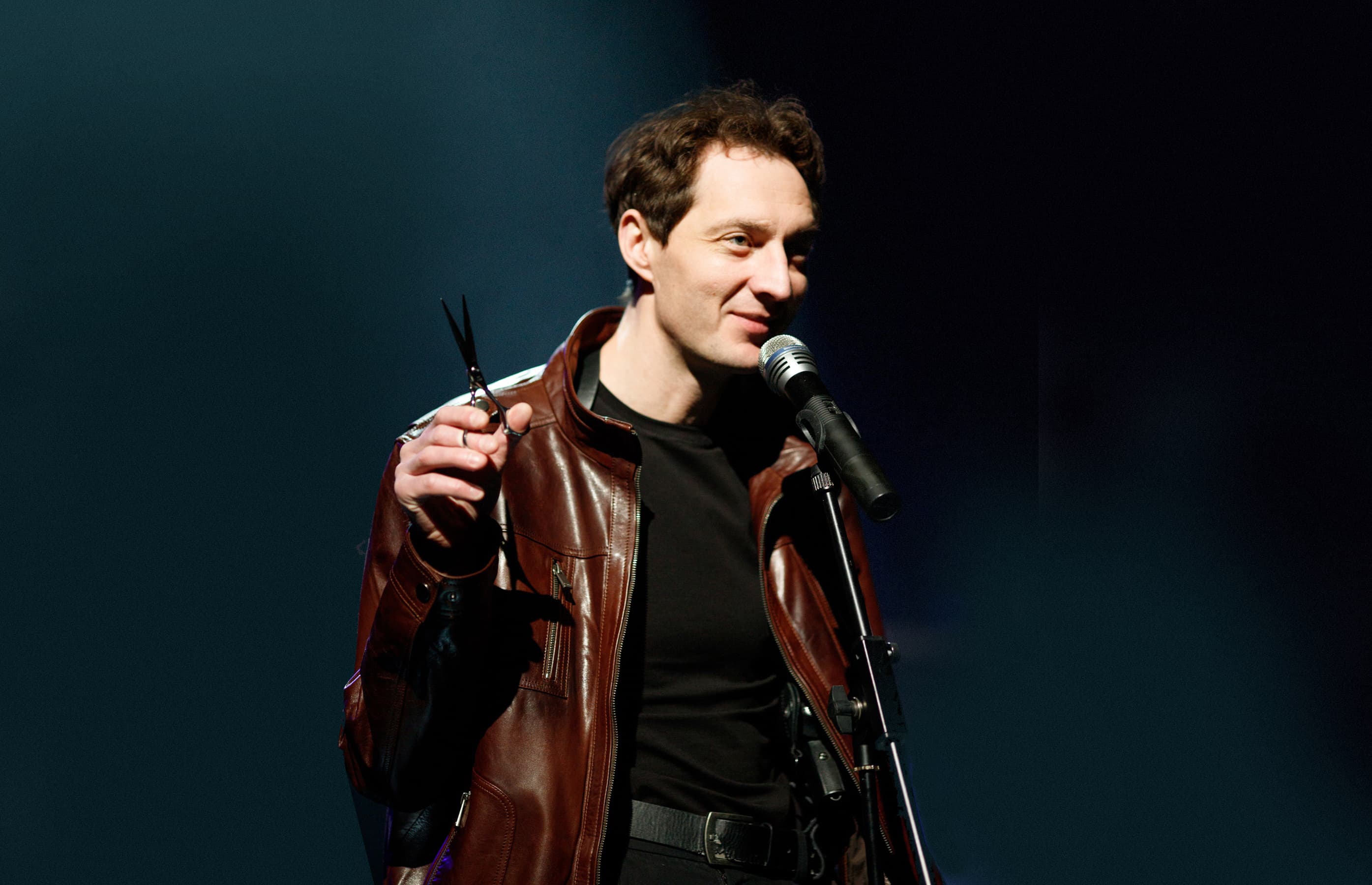 Ножницы (Русский драматический театр Удмуртии)