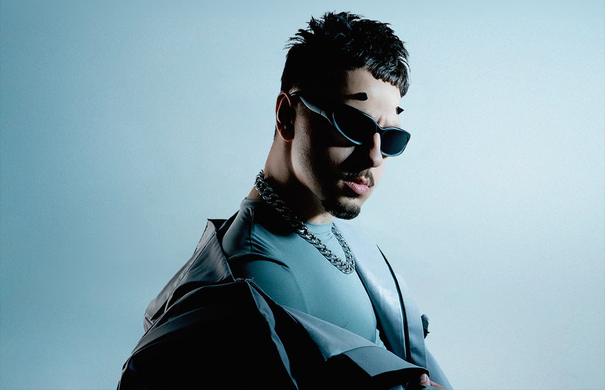 Sqwoz Bab (Roof Live)