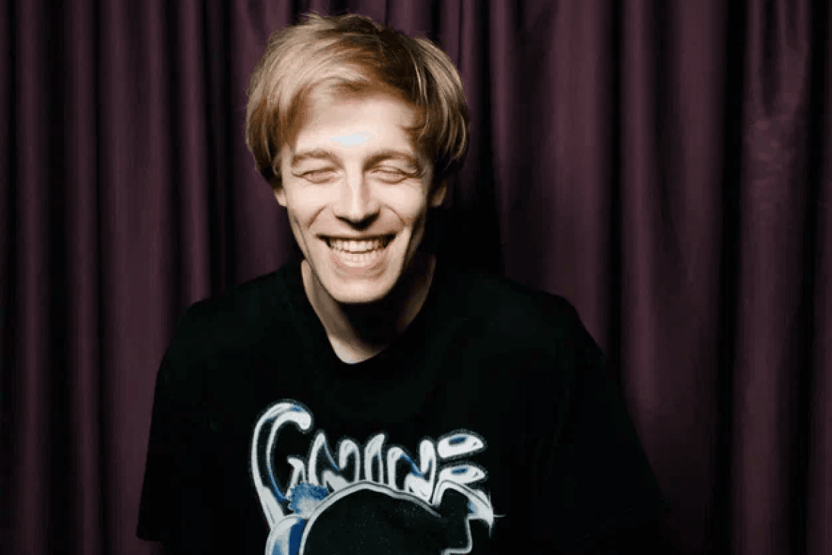 Илья Смирнов (Stage StandUp Club)