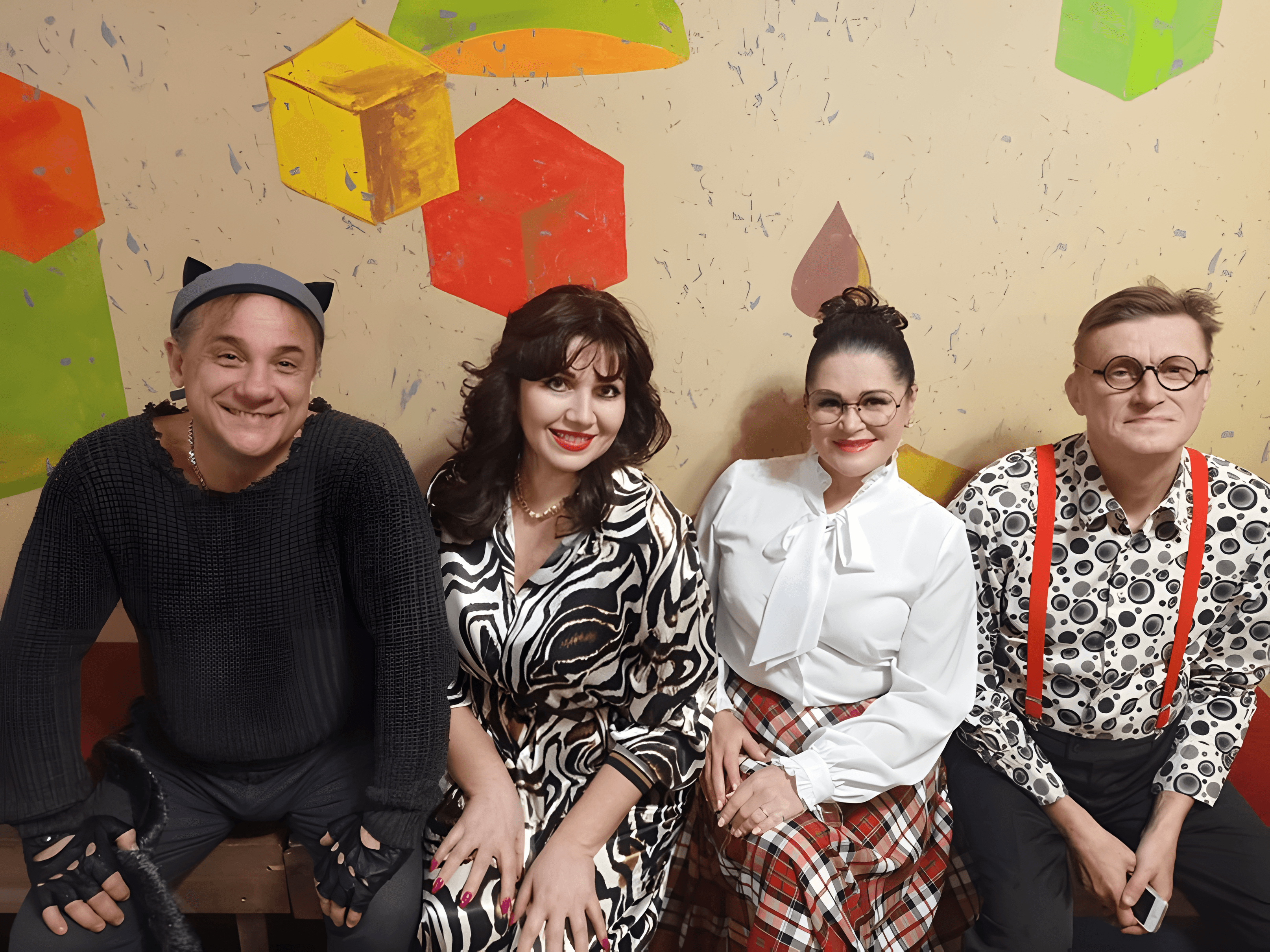 Три плюс кот (Крепостной театр)