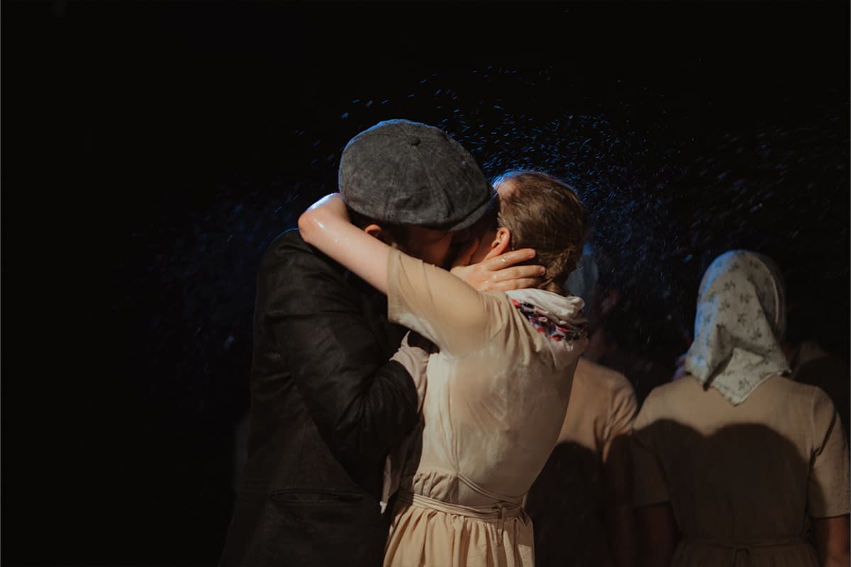 Одна абсолютно несчастливая деревня (Линии)