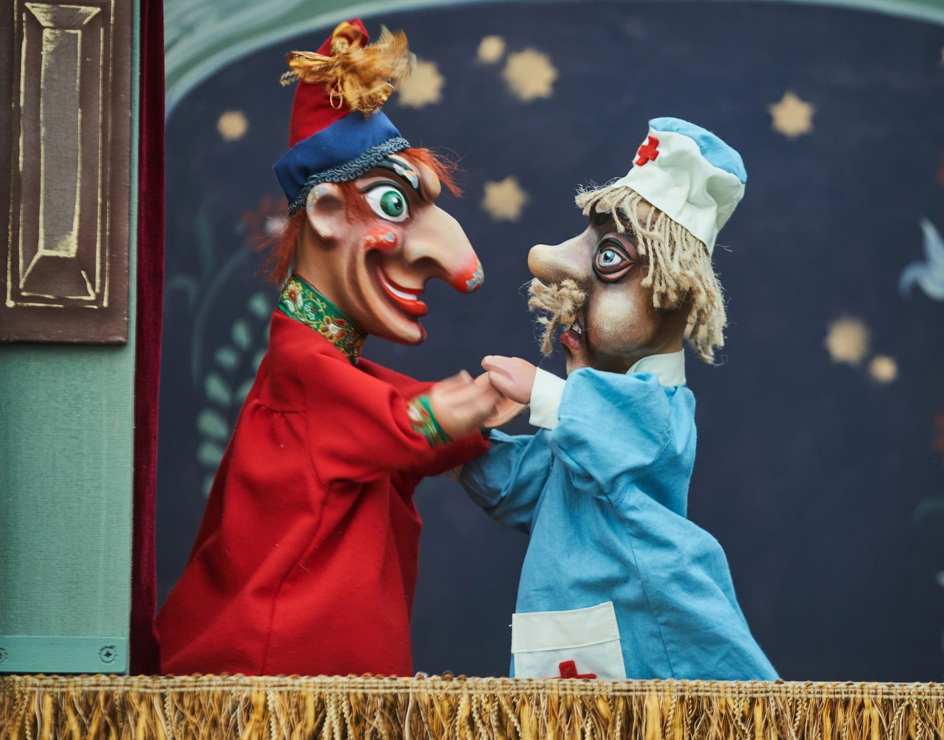 Про Петрушку (Областной театр кукол)