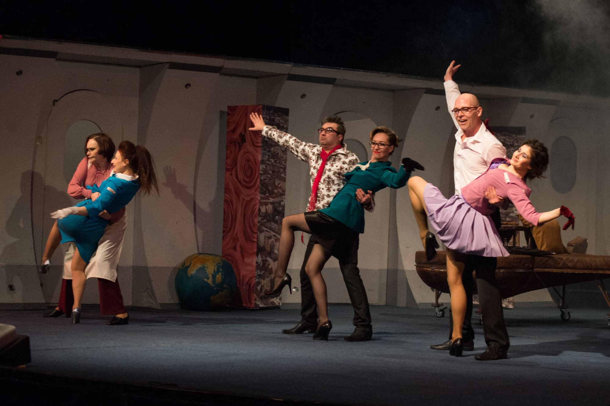 Боинг-Боинг (Пятый театр)