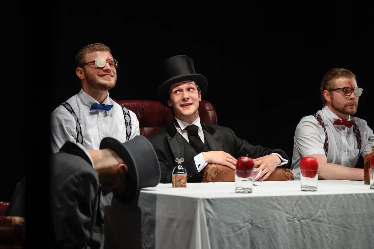 Очень-очень-очень тёмная материя (МХТ имени А. П. Чехова)