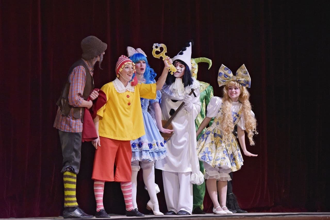 Буратино (Зазеркалье)