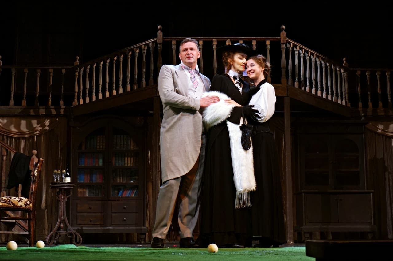 Вишнёвый сад (Театр драмы им. Горького)