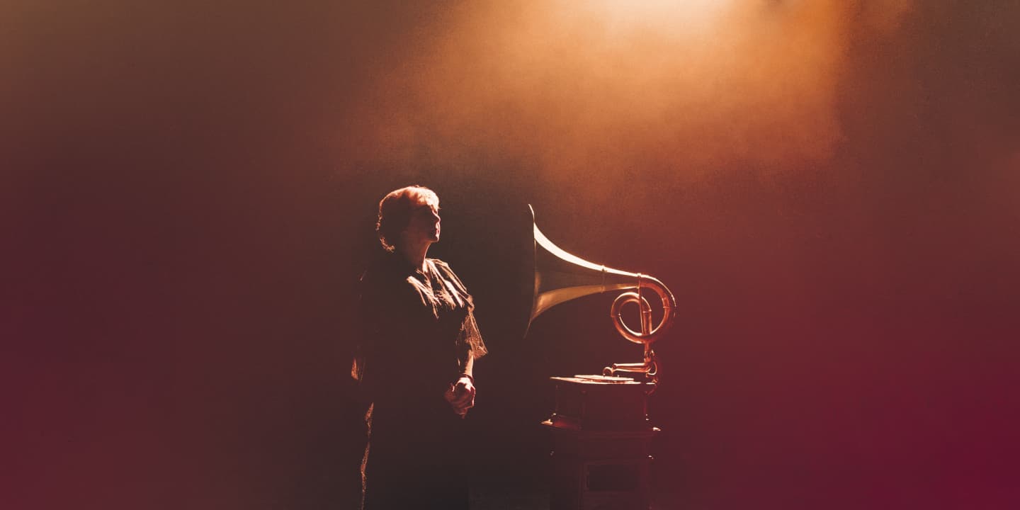 Васса Железнова (Большой концертный зал «Космос»)