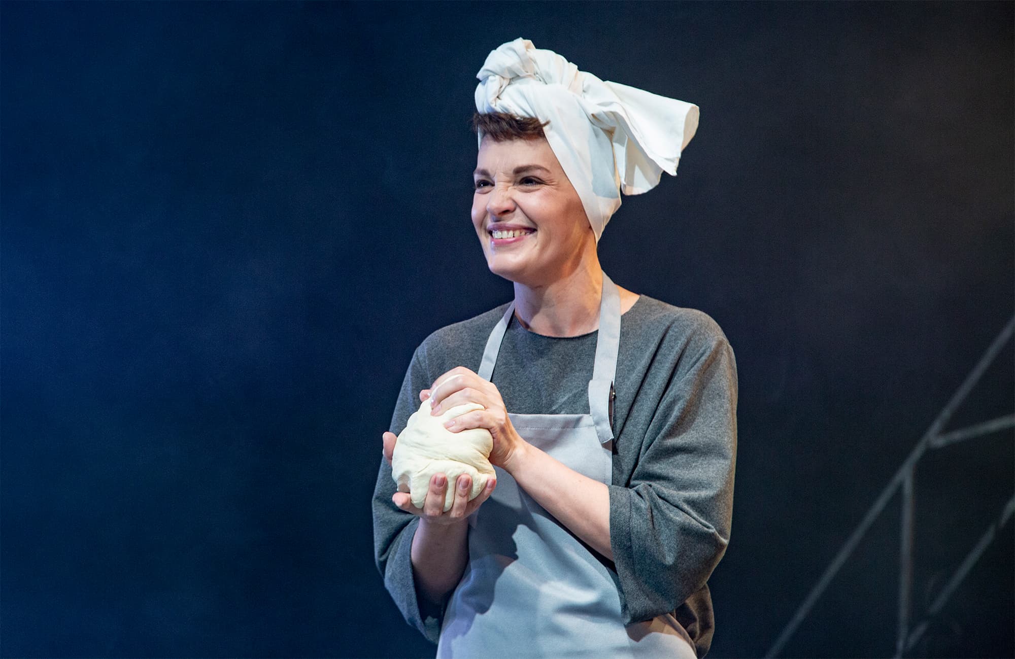 Мама (Театр им. Моссовета)