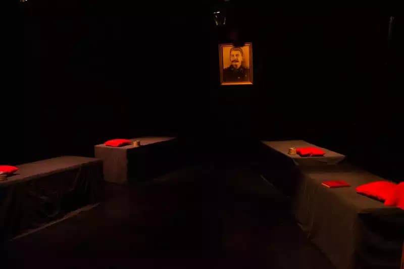 Военный режим (ДК железнодорожников)