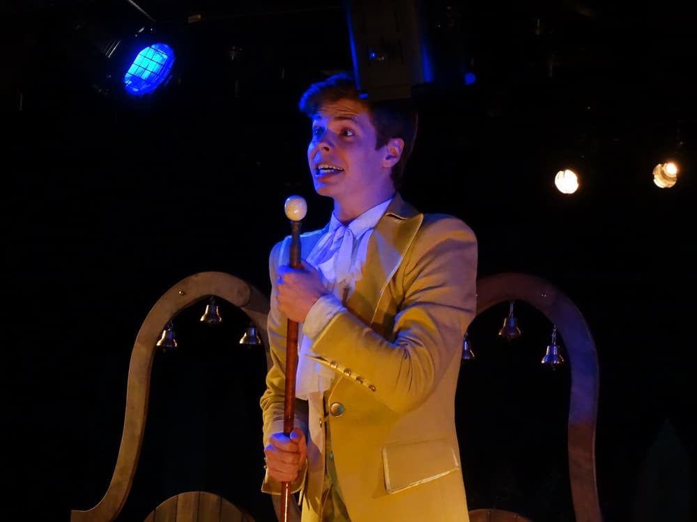 Ревизор (Детский театр «А–Я»)