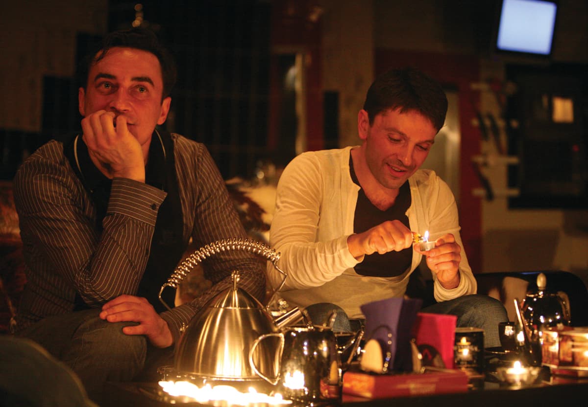 Разговоры мужчин среднего возраста о женщинах, кино и алюминиевых вилках (ДК им. Зуева)