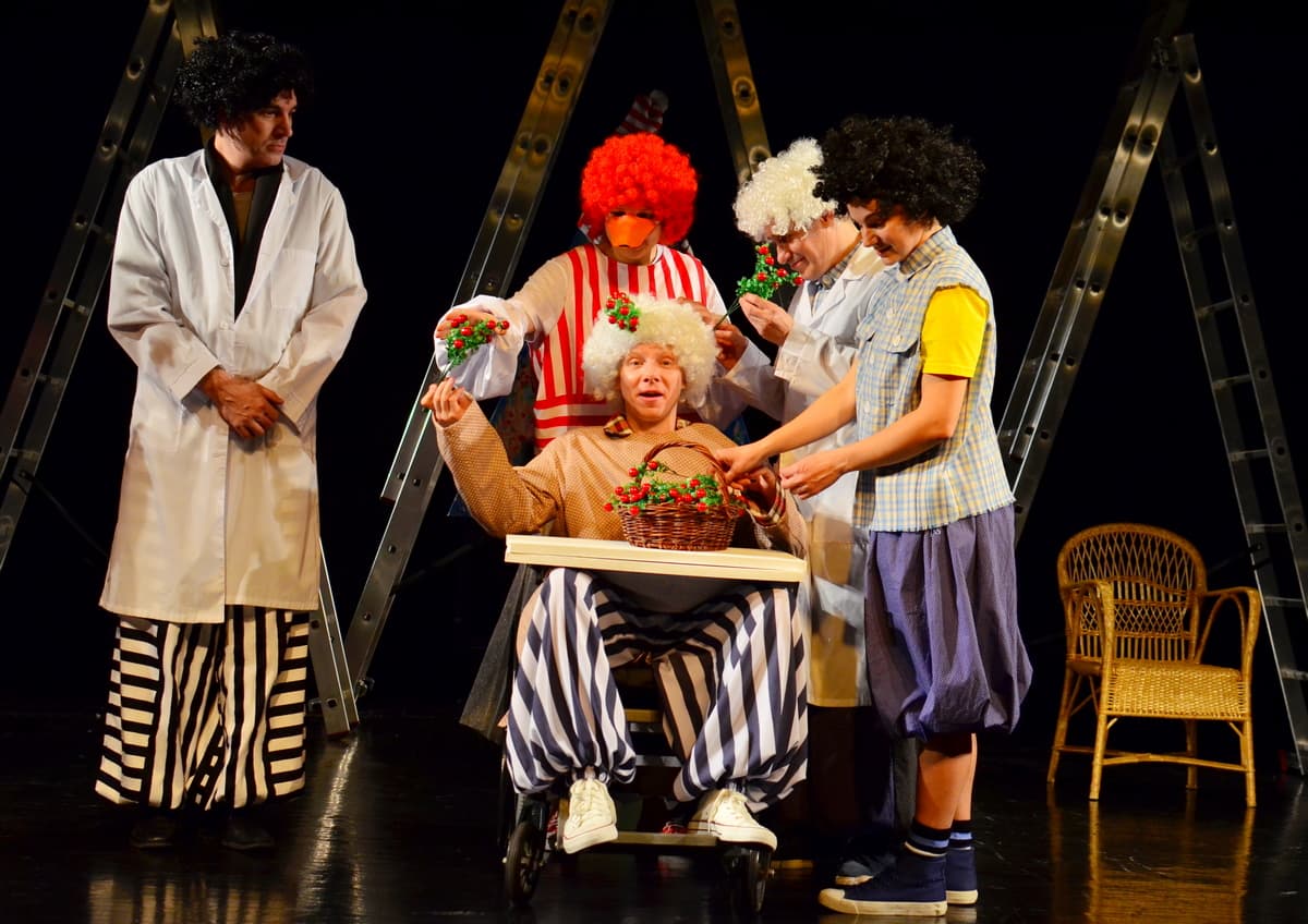 Мой дедушка был вишней (Театр для детей и молодёжи «Малый»)