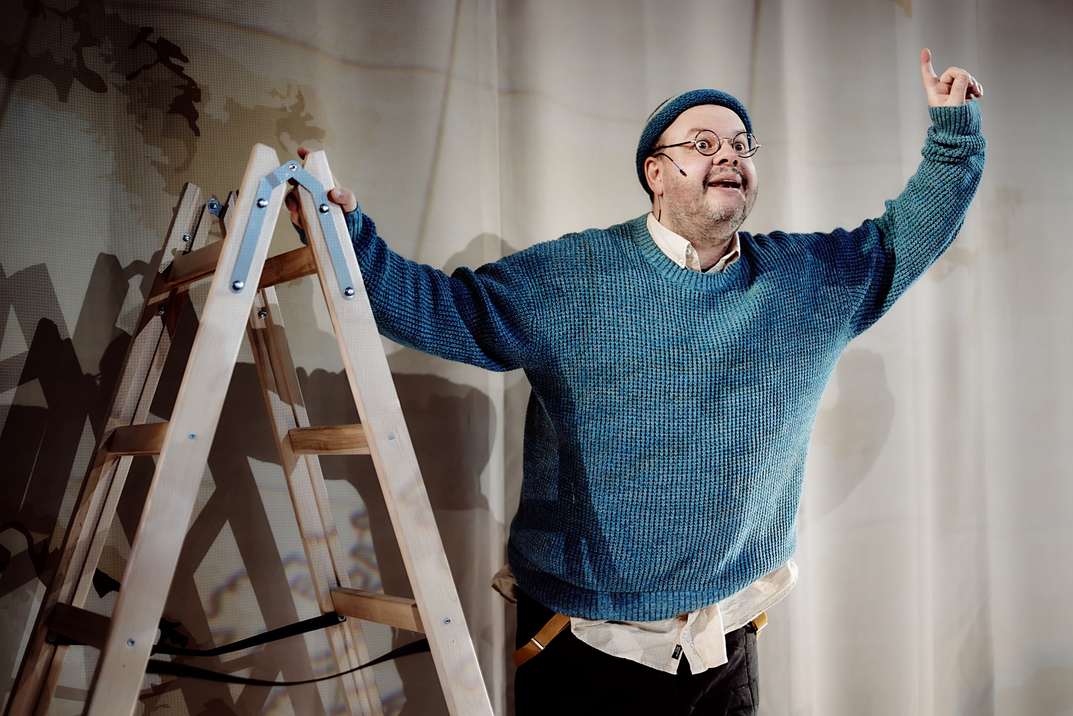 Кит плывёт на север (Арт-платформа)