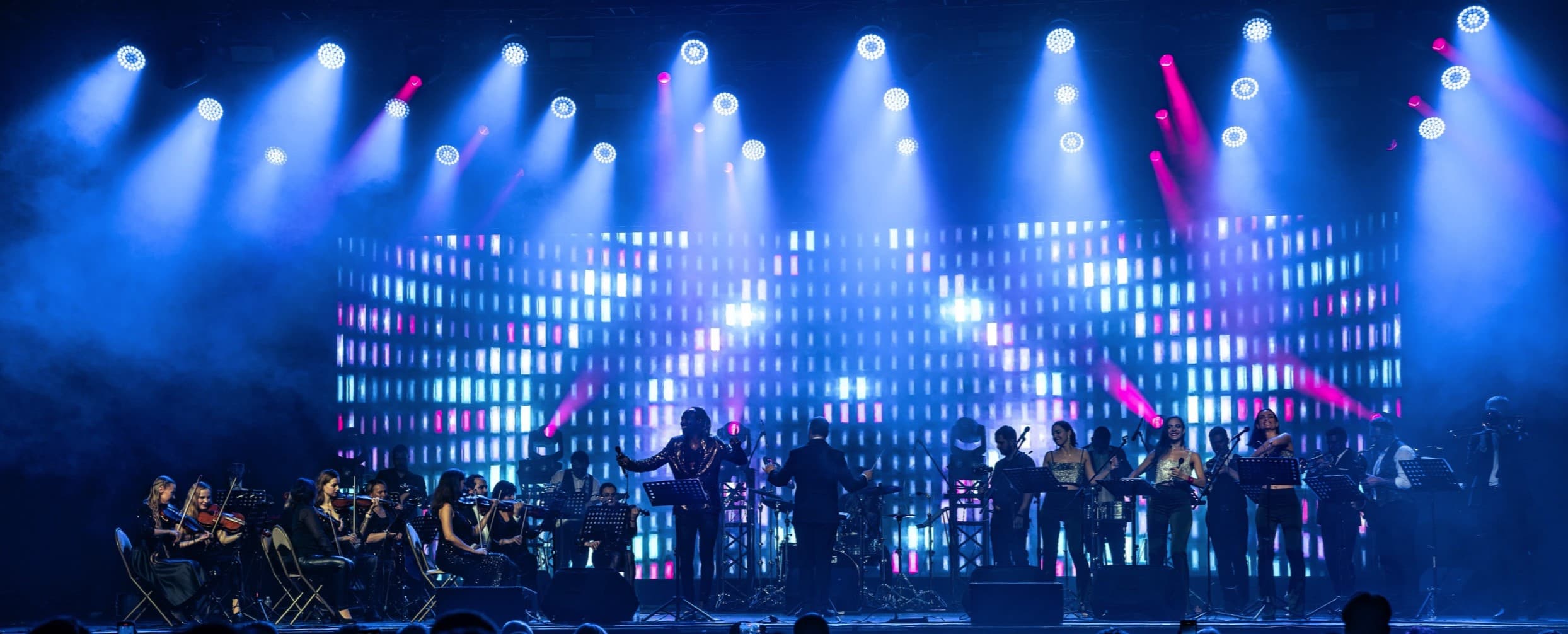 Поп-хиты на крыше с симфоническим оркестром (Roof Place)