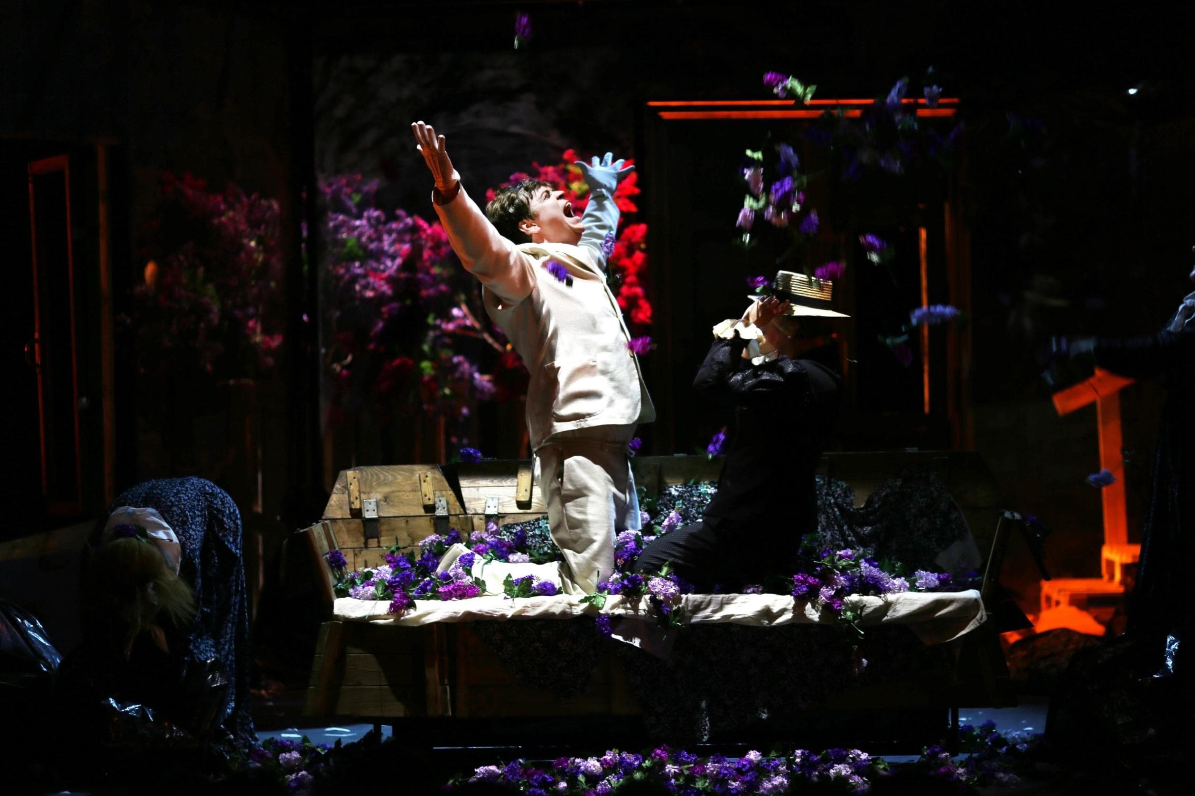 Обломов (Театр юного зрителя)