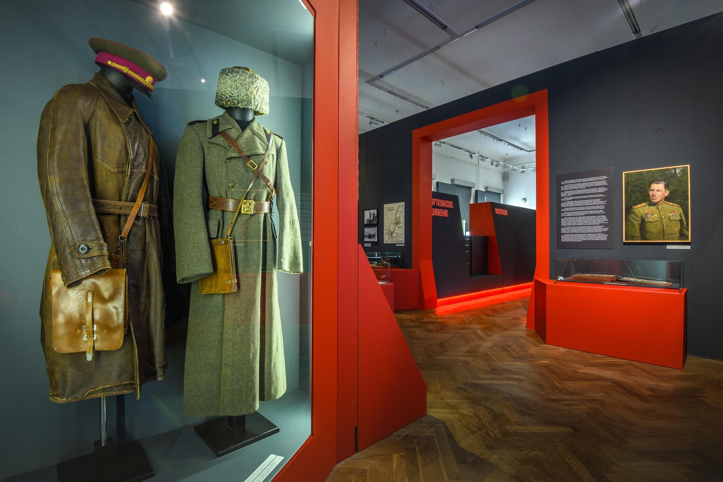 Память горя сурова, память славы жива (Главное здание Музея-заповедника)