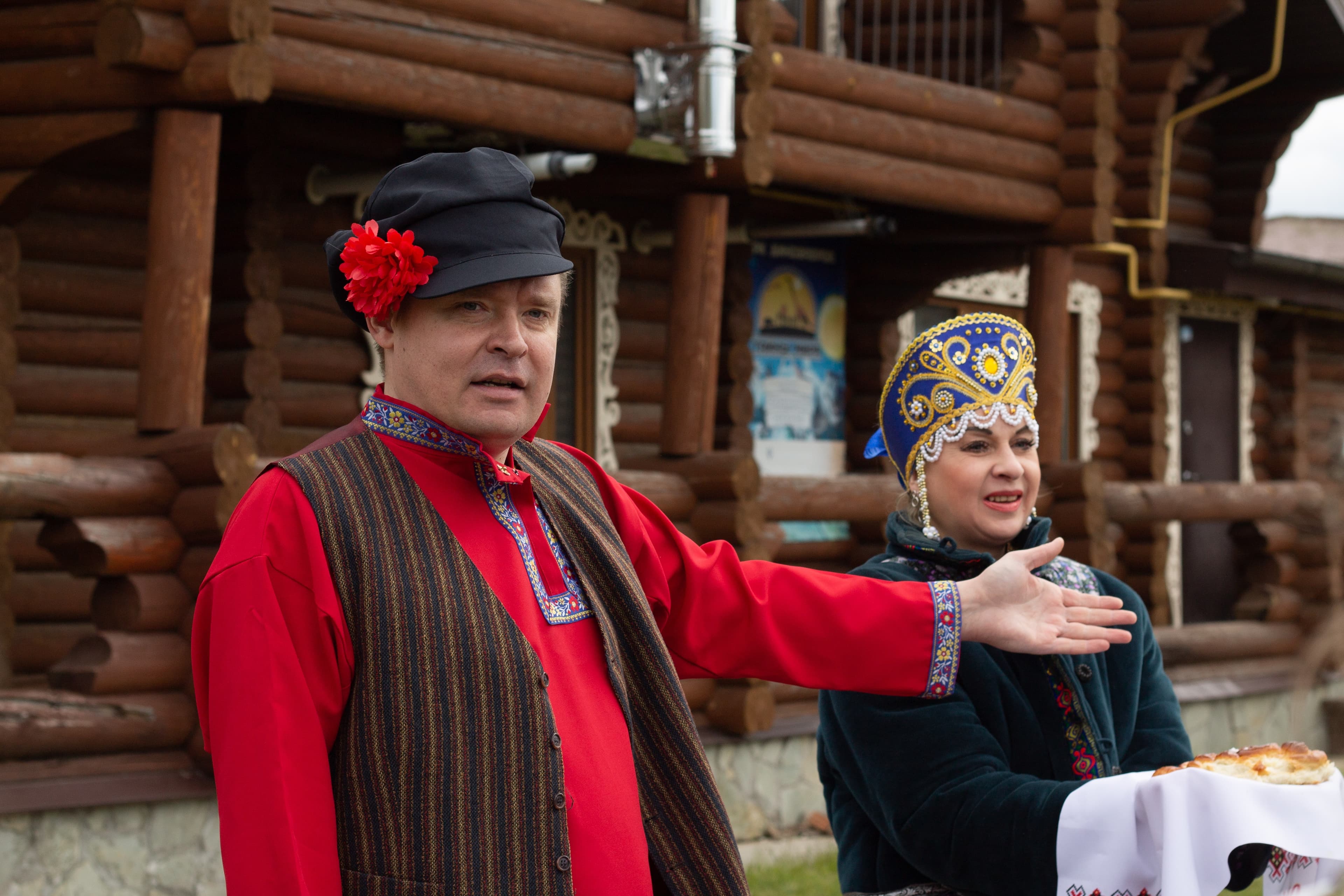 Русское чаепитие и пряничные изразцы (Артель)