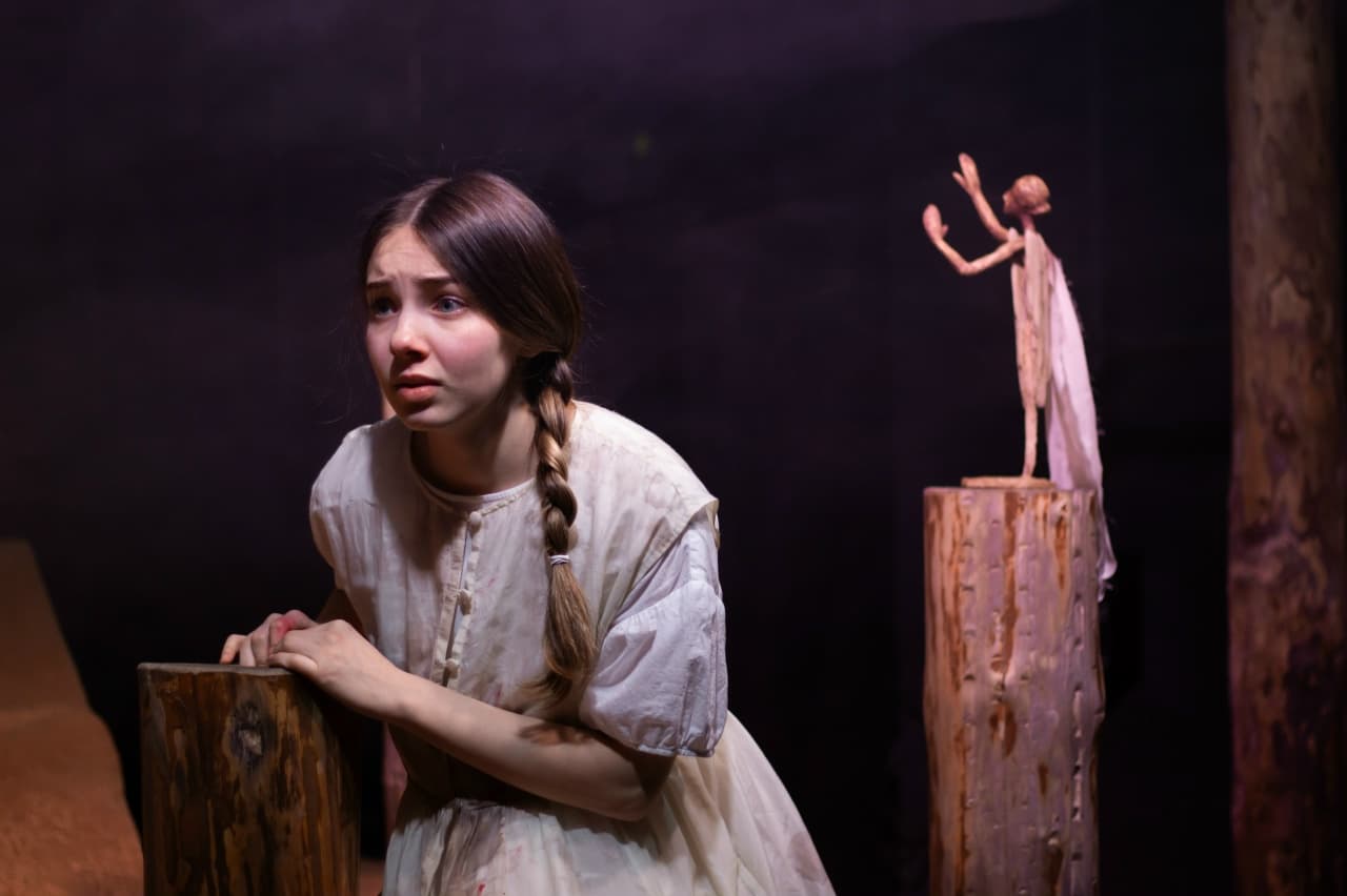 Алые паруса (Бродячая собачка. Новая сцена)