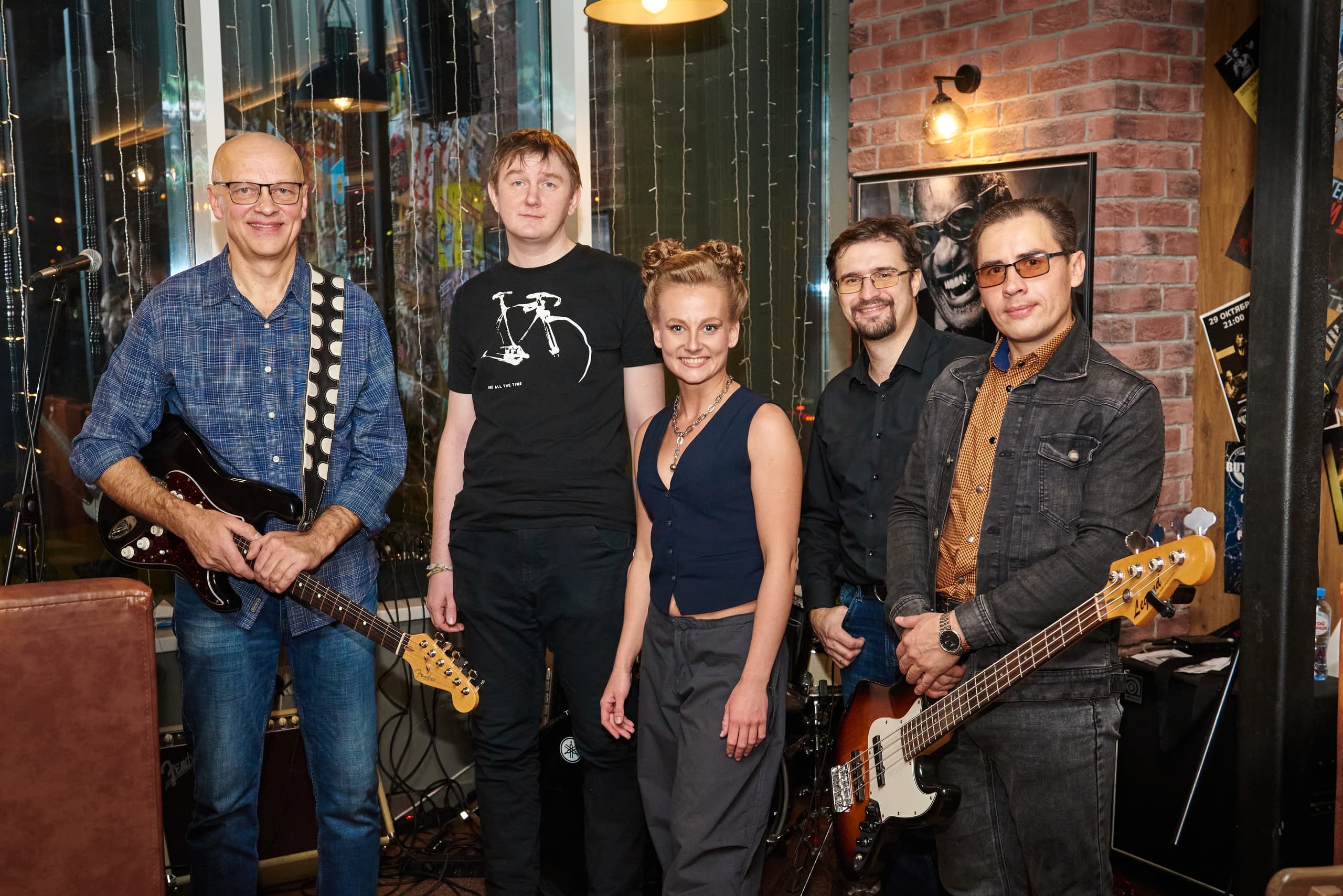 Red Satchel, The Travelling Orchestra, Riverside Trio (Joy Pub)