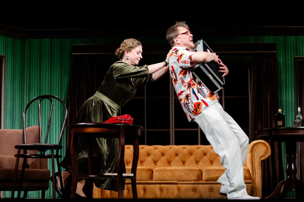 Смешные деньги (Русский драматический театр)