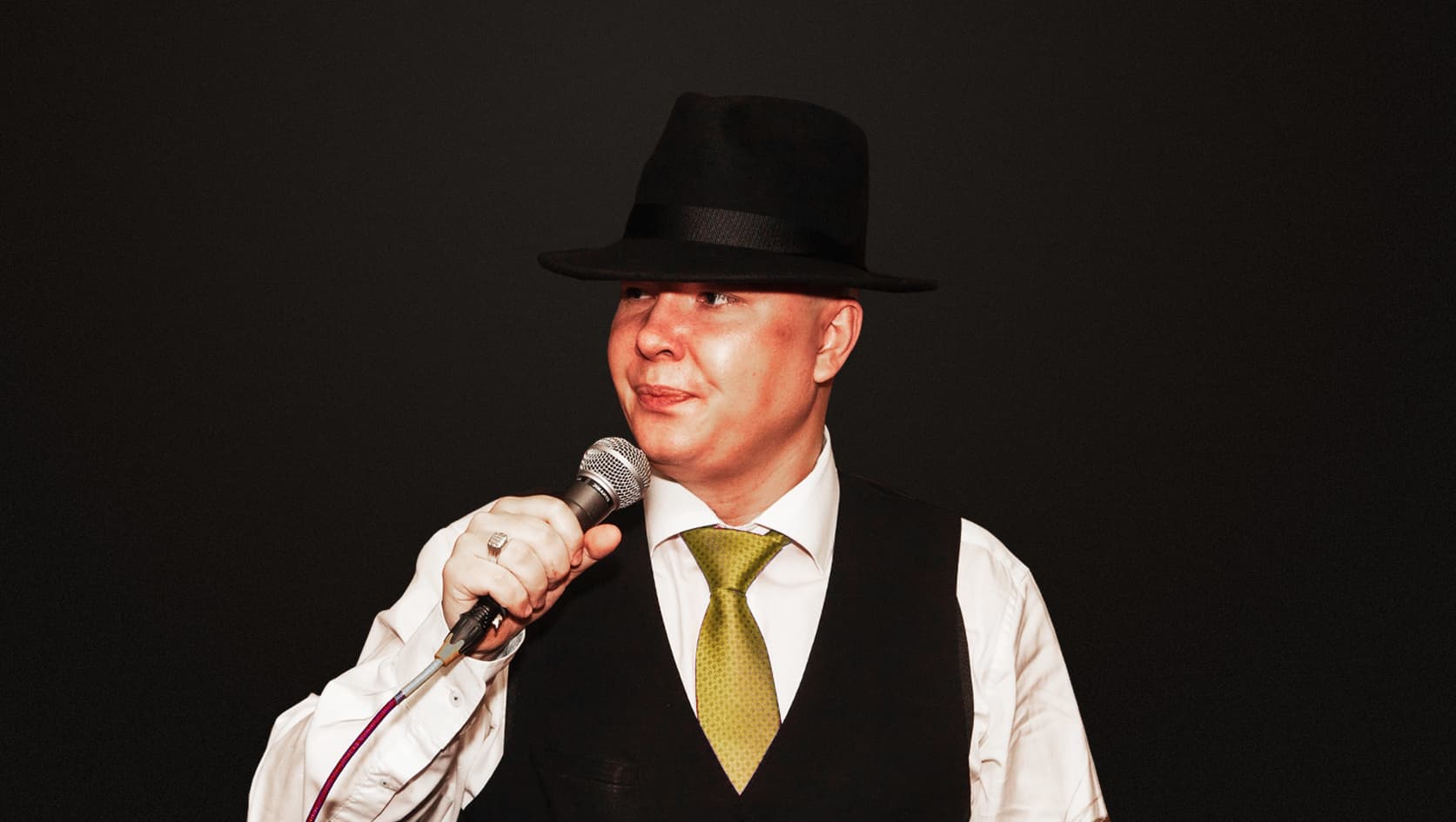 Hobby Talks. Русреал: панельки и грустная Россия (Hidden Bar)