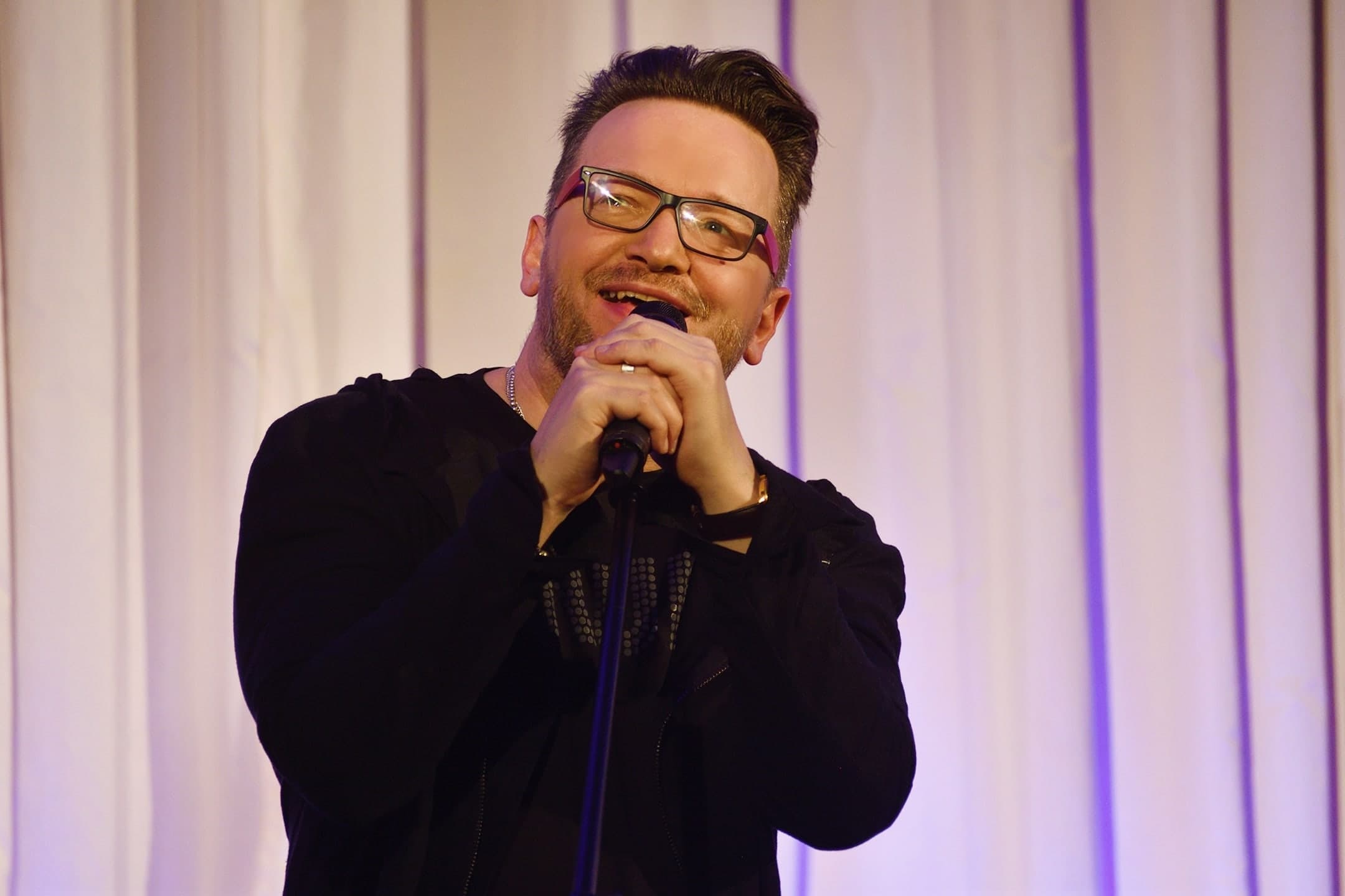 Стихи. Погружение (КДЦ «Октябрь»)