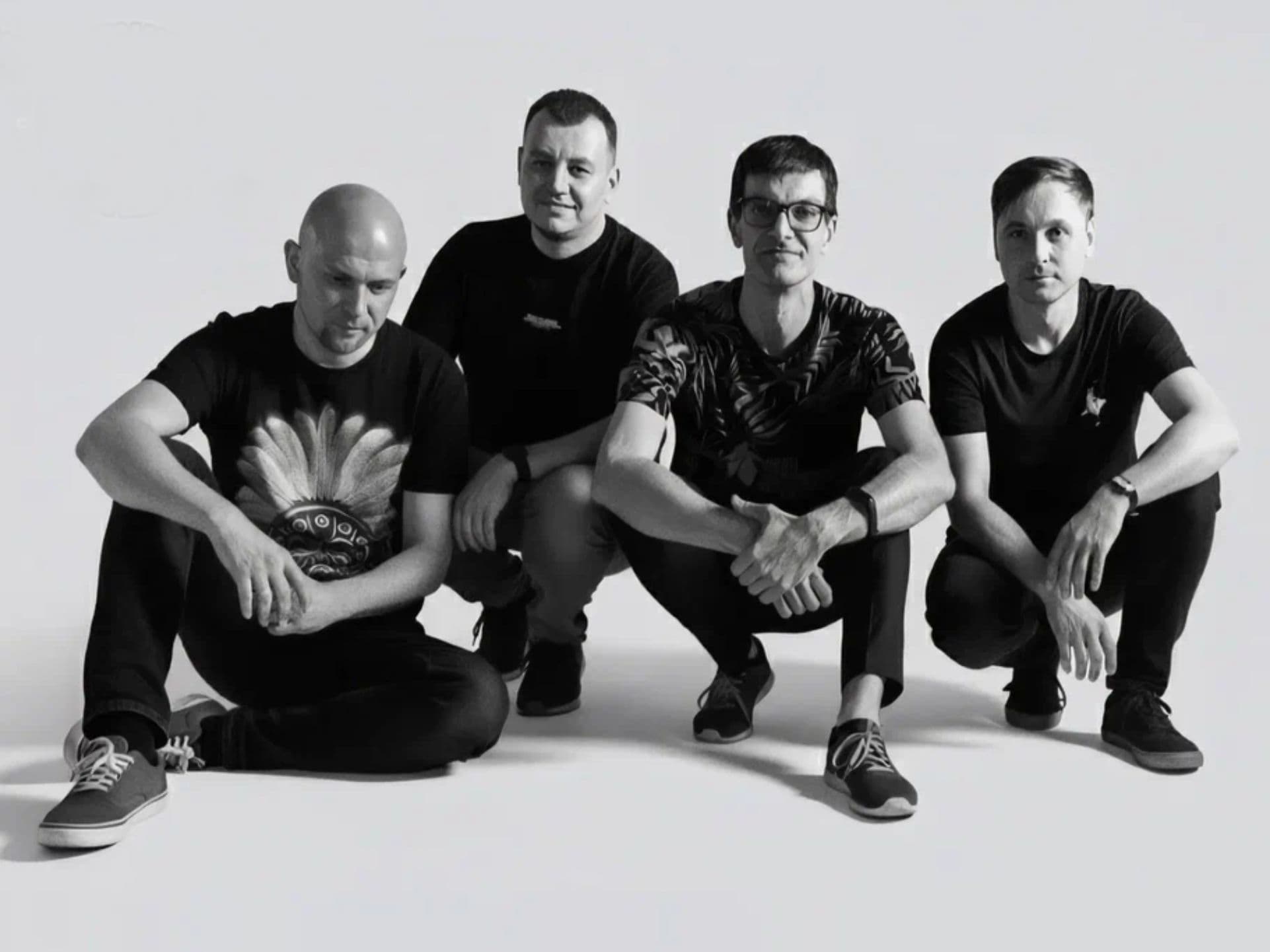 Музыкальный марафон: 5 групп на сцене (Joy Pub)