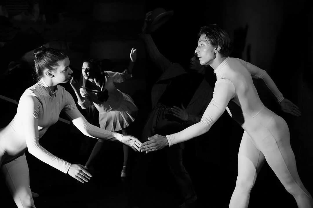 Парад Эрика Сати (Узел)