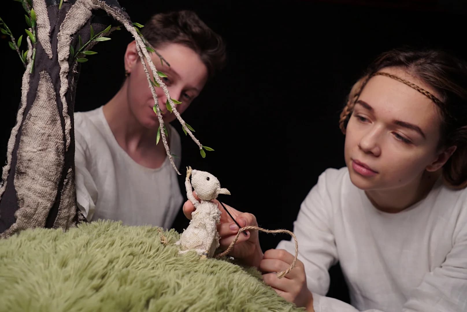 Почему деревья не ходят (Большой театр кукол)