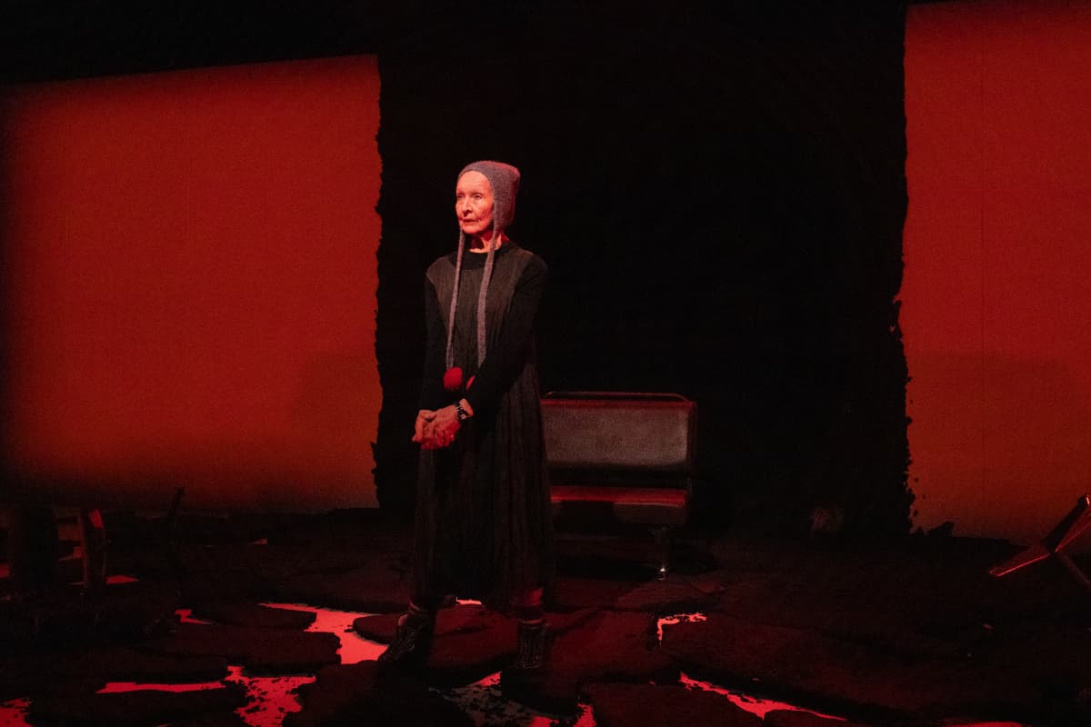 Вроде легче (Театр им. Ермоловой)