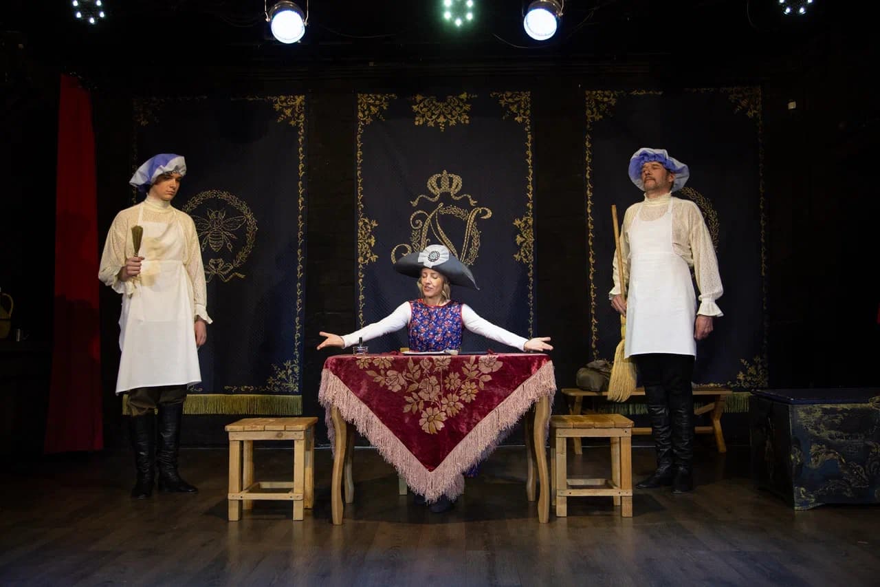 Торт. Коньяк. Наполеон (Хоббитон (Волжский))