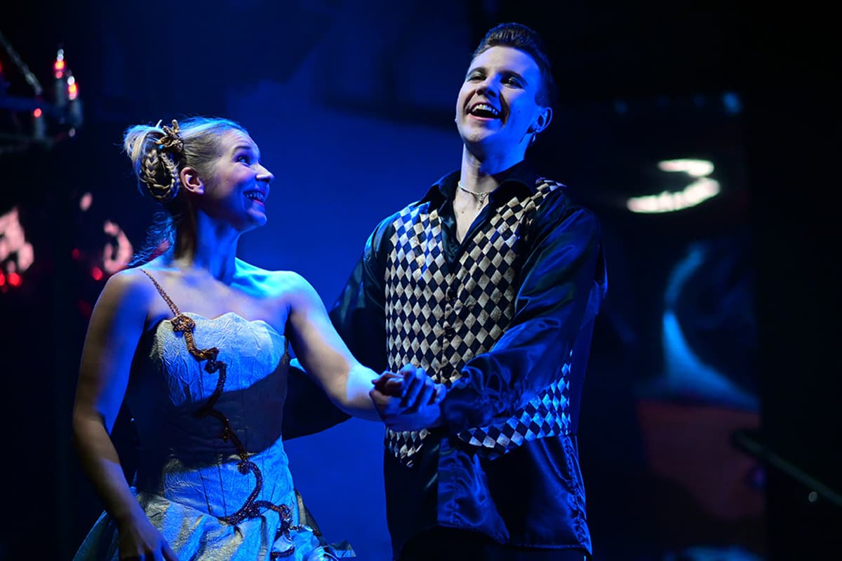 Ревизор (Театр на Юго-Западе)