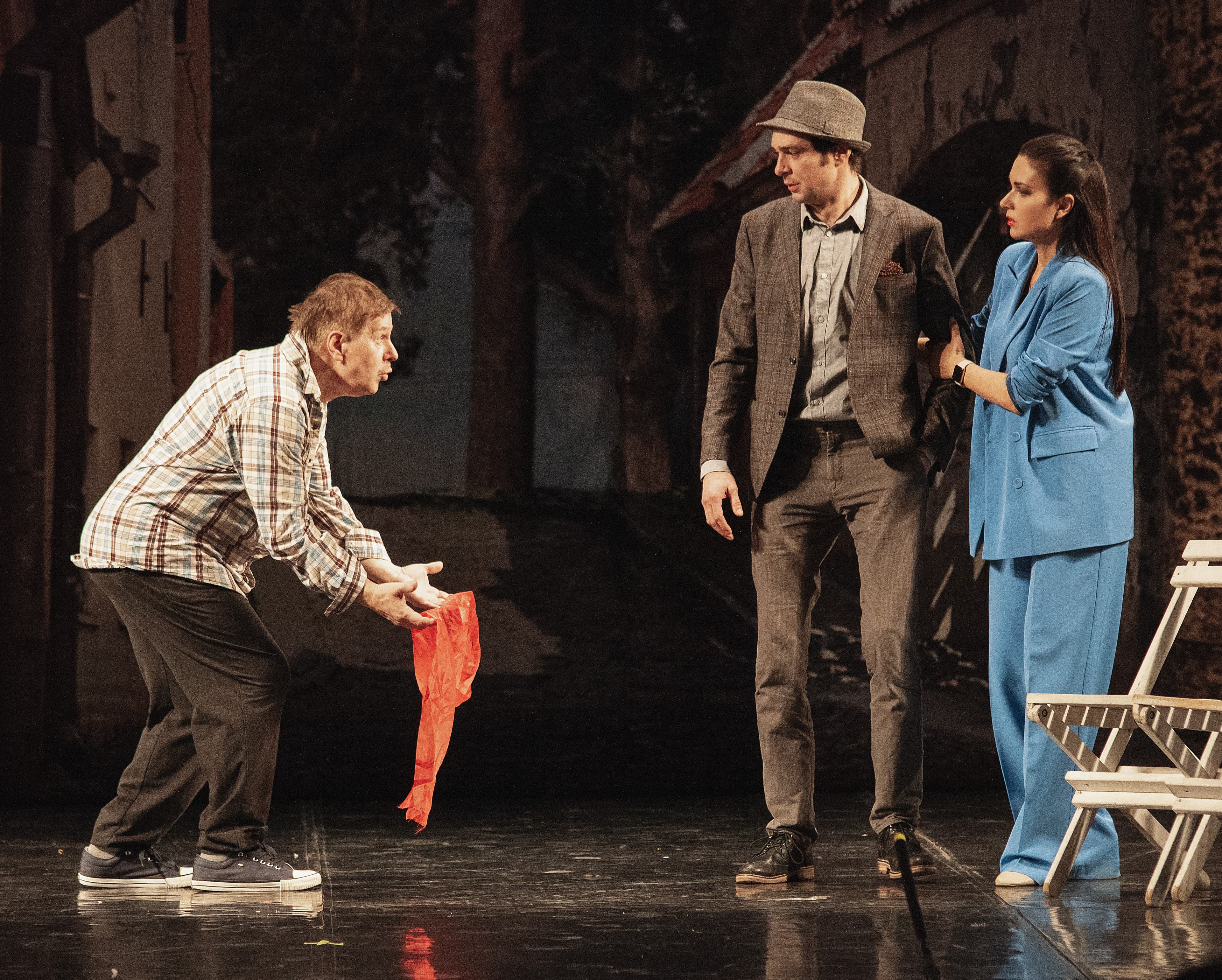 Идеальный свидетель (Драматический театр)