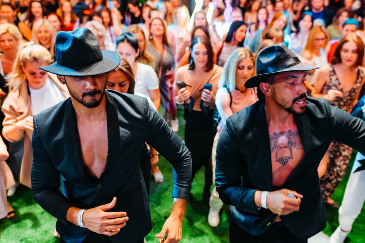 Латина на крыше: живая музыка и мощные хиты (Gipsy)