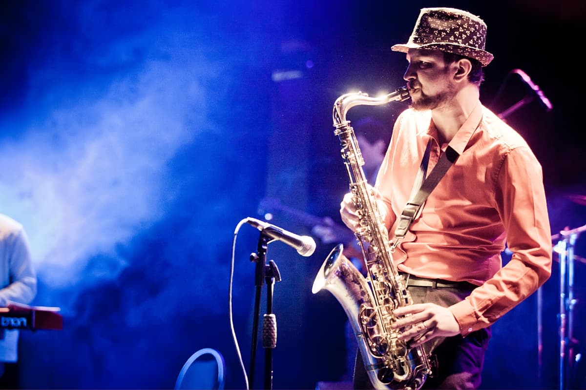 100 лет тенор-саксофону в джазе (Зал органной и камерной музыки им. Дебольской)