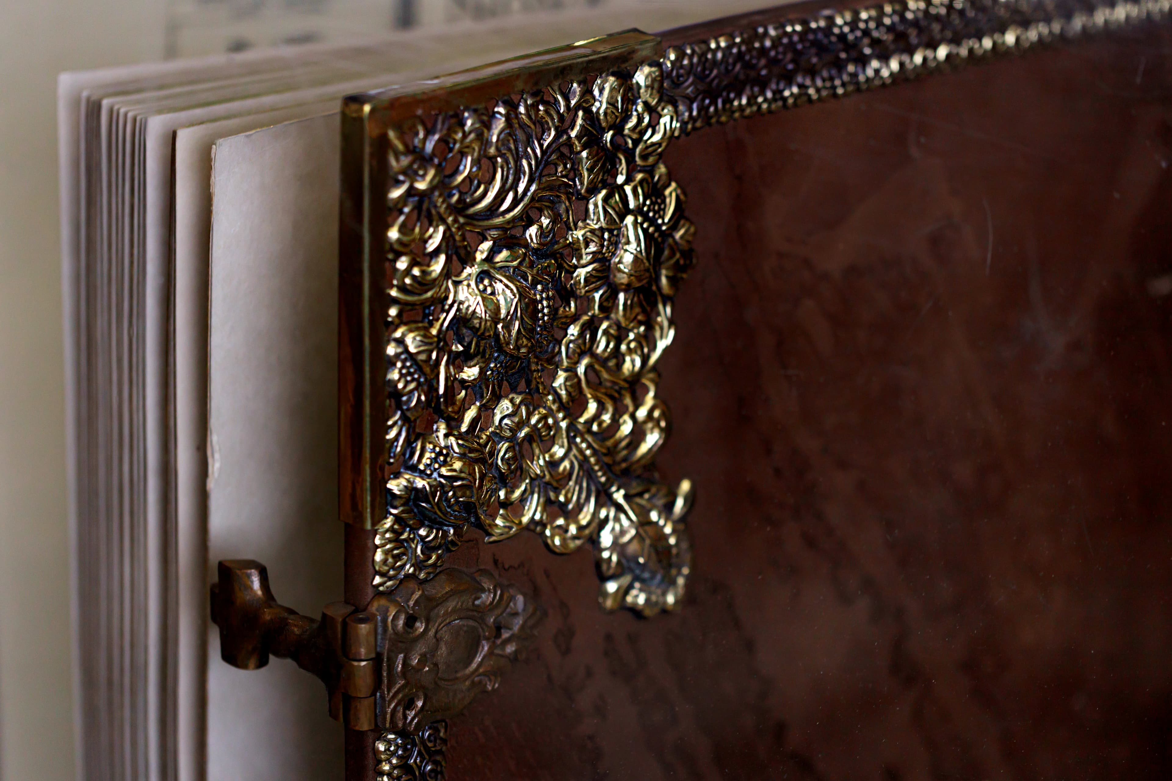 Рукописи не горят (Дом Пашкова)