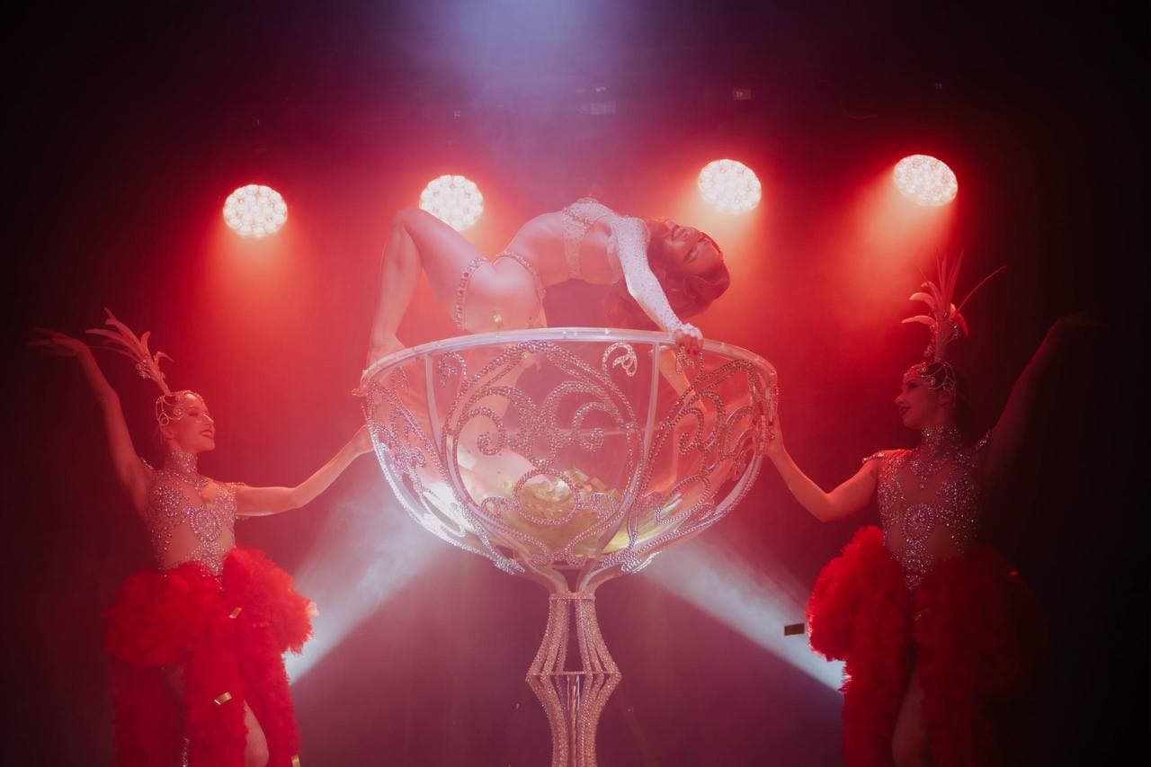 Sirens’ Cabaret (Atelier Noble Rot)