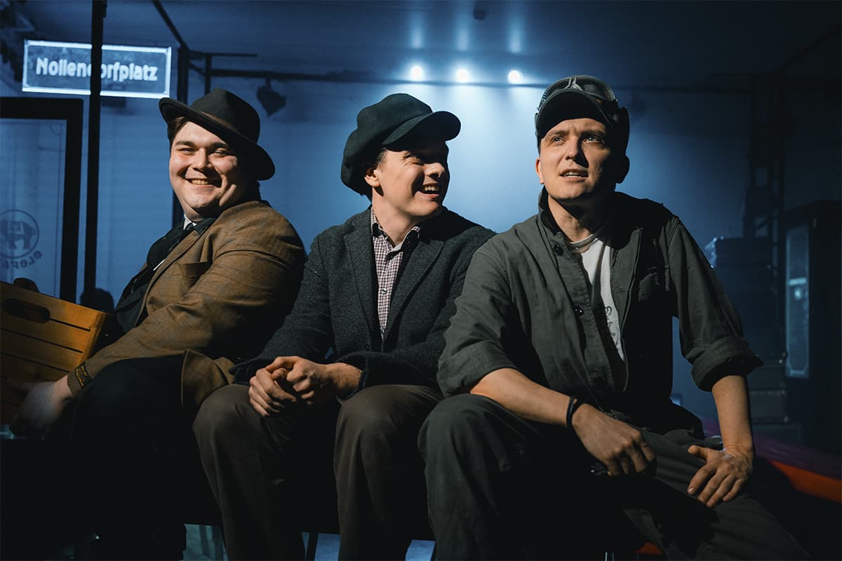 Корабль возвращается домой (МОСТ)