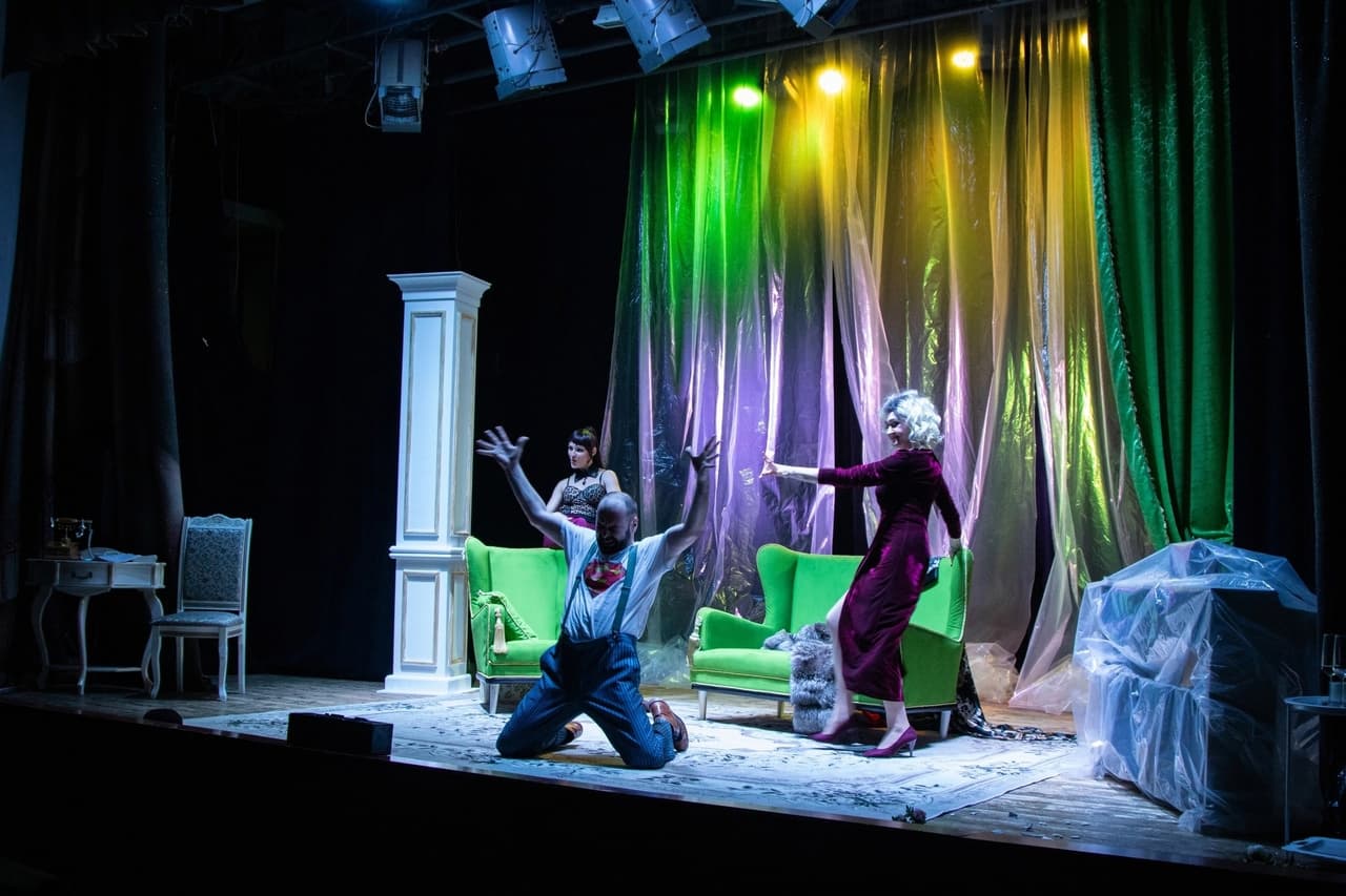 Декоратор (Дом актера)