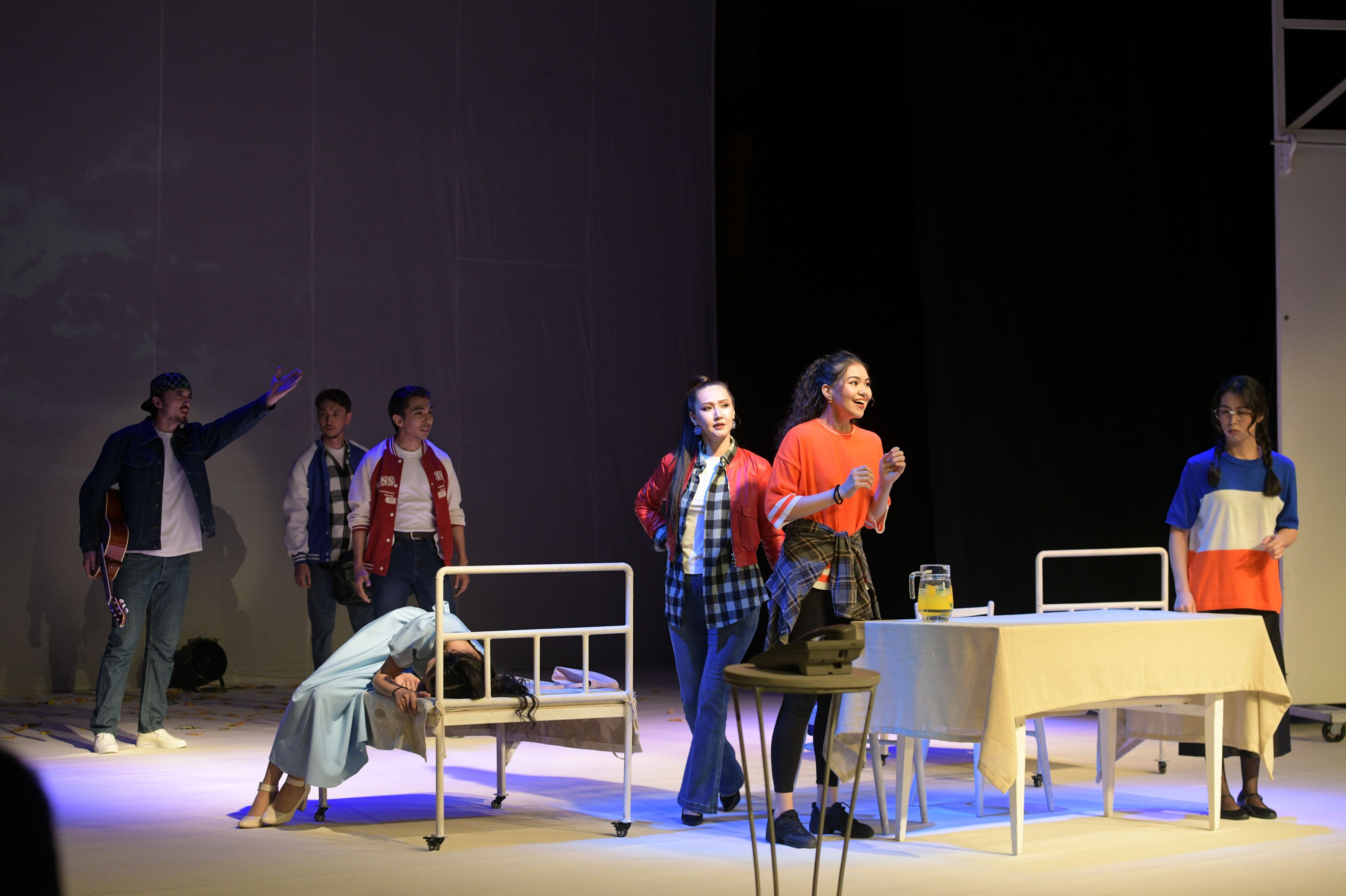 Махаббат пен қасірет (Корейский театр музыкальной комедии)