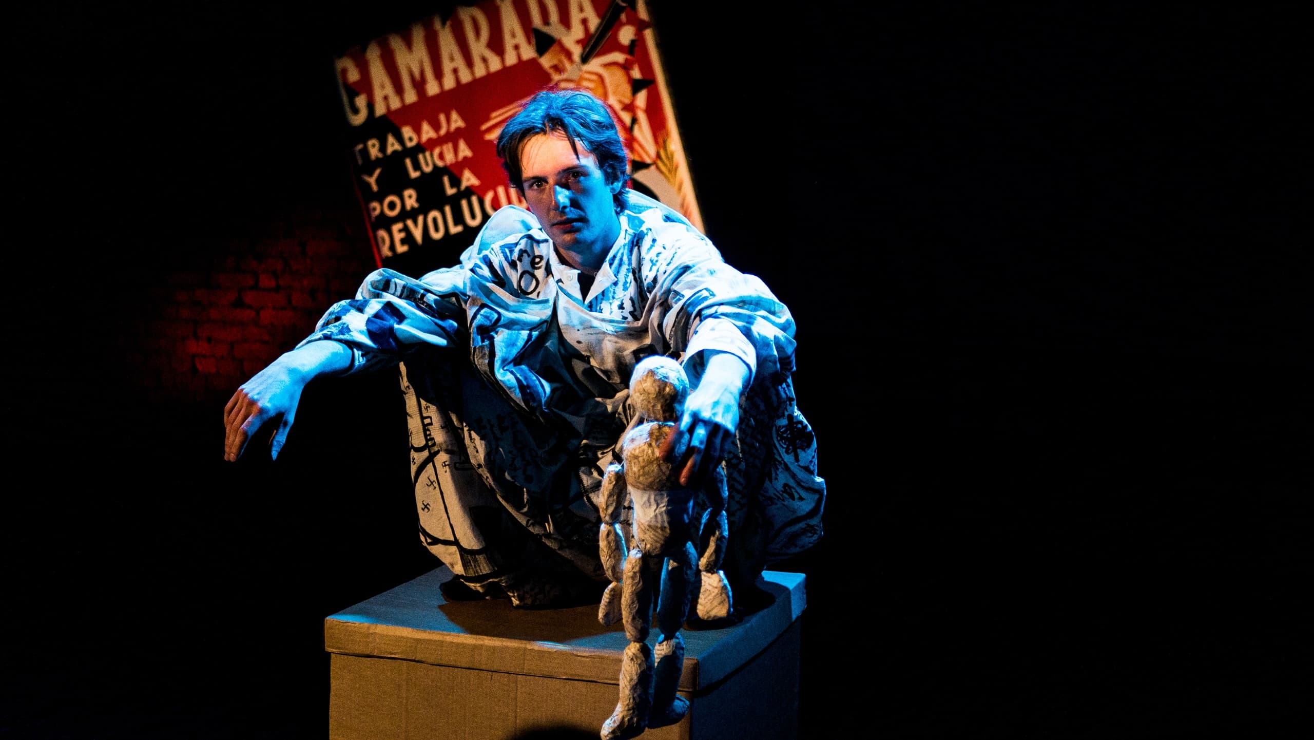 Оруэлл. Танго старых газет (Цехъ)