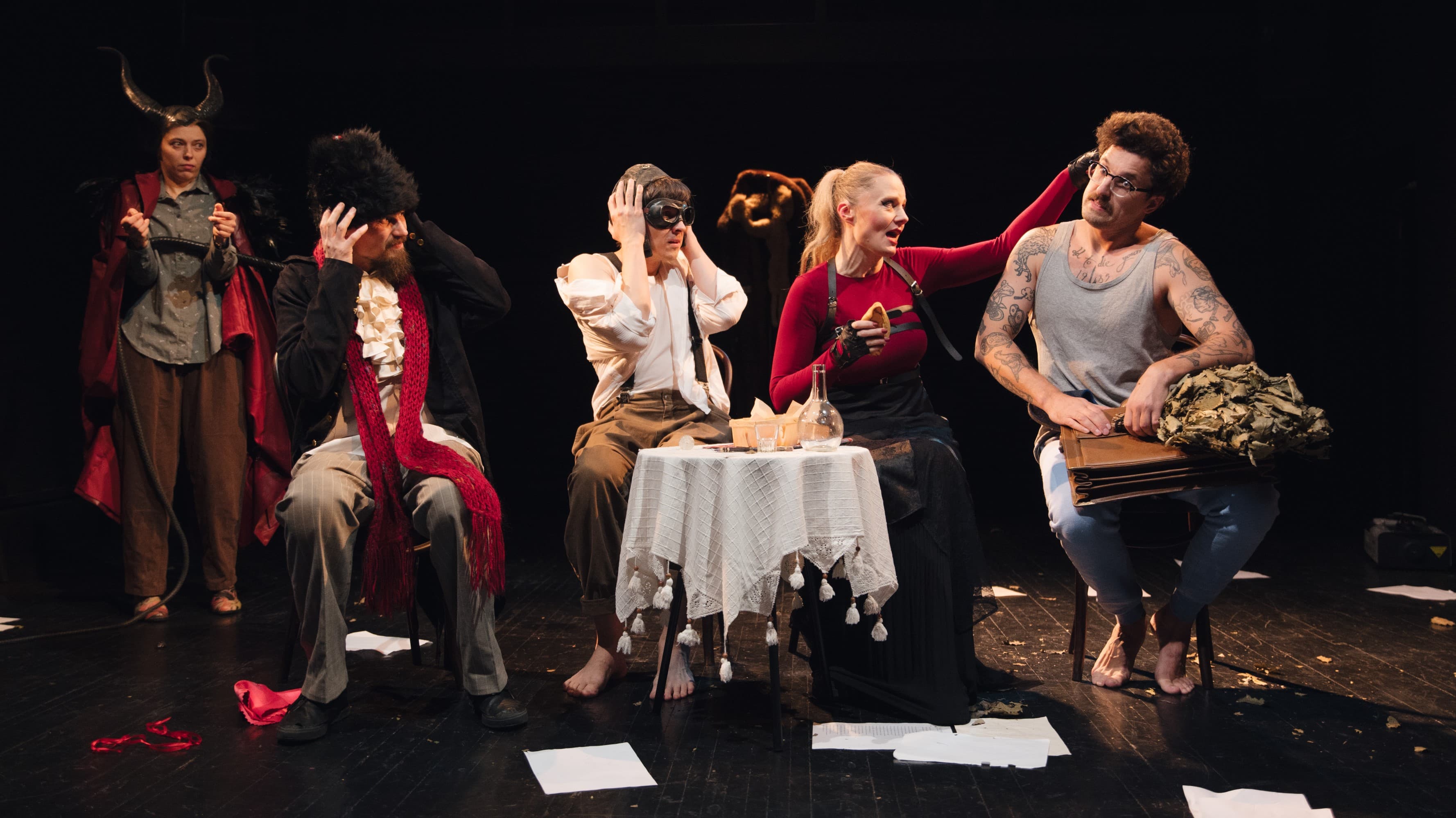 Драма в сладких пирожках (Театральный центр на Коломенской)