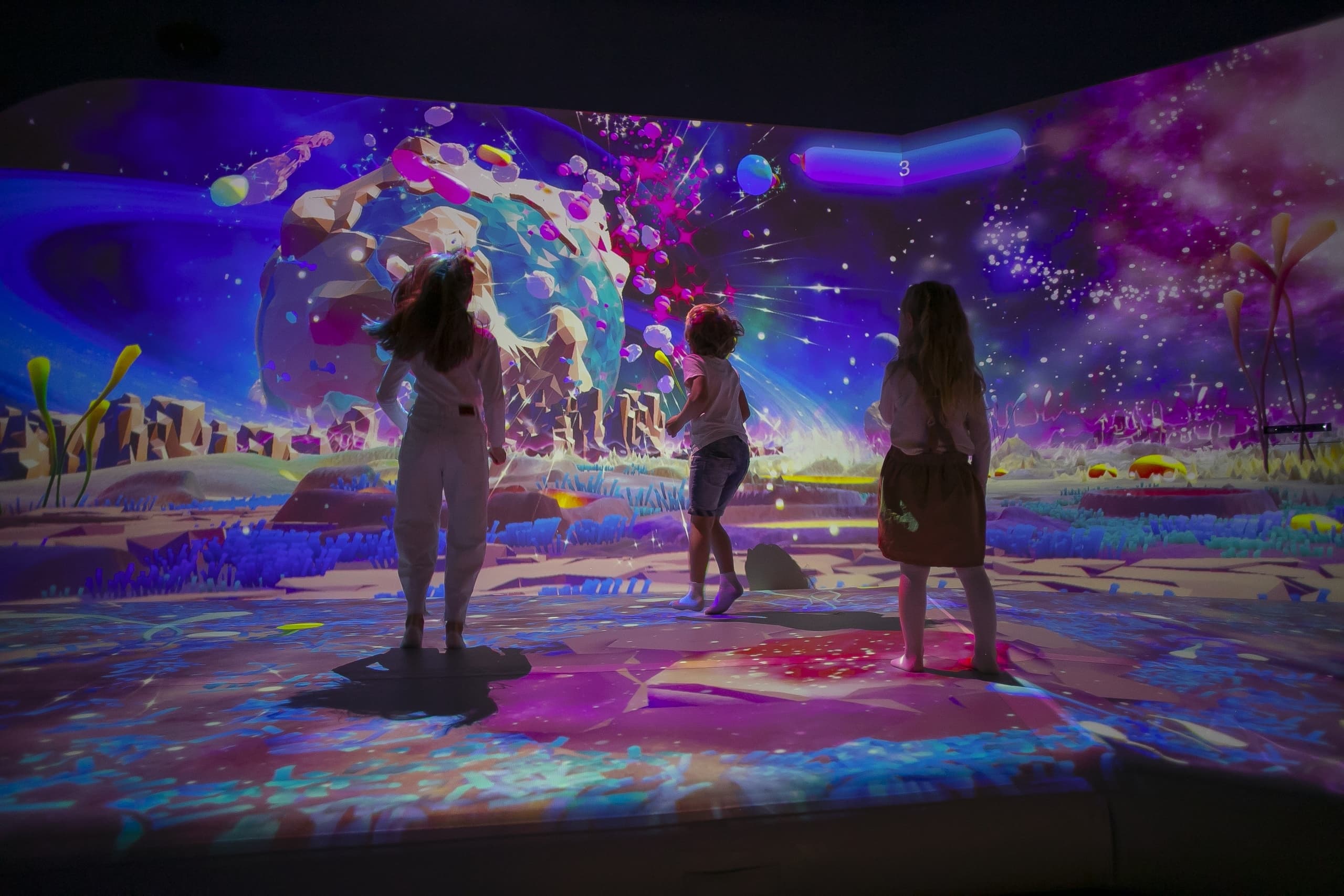 Мультимедийное путешествие в Hello Park (Hello Park (Солнечный))