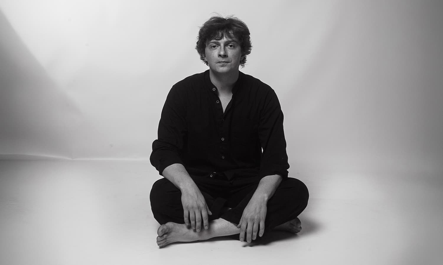 Бонд с кнопкой (Grand Arena Ostrova)