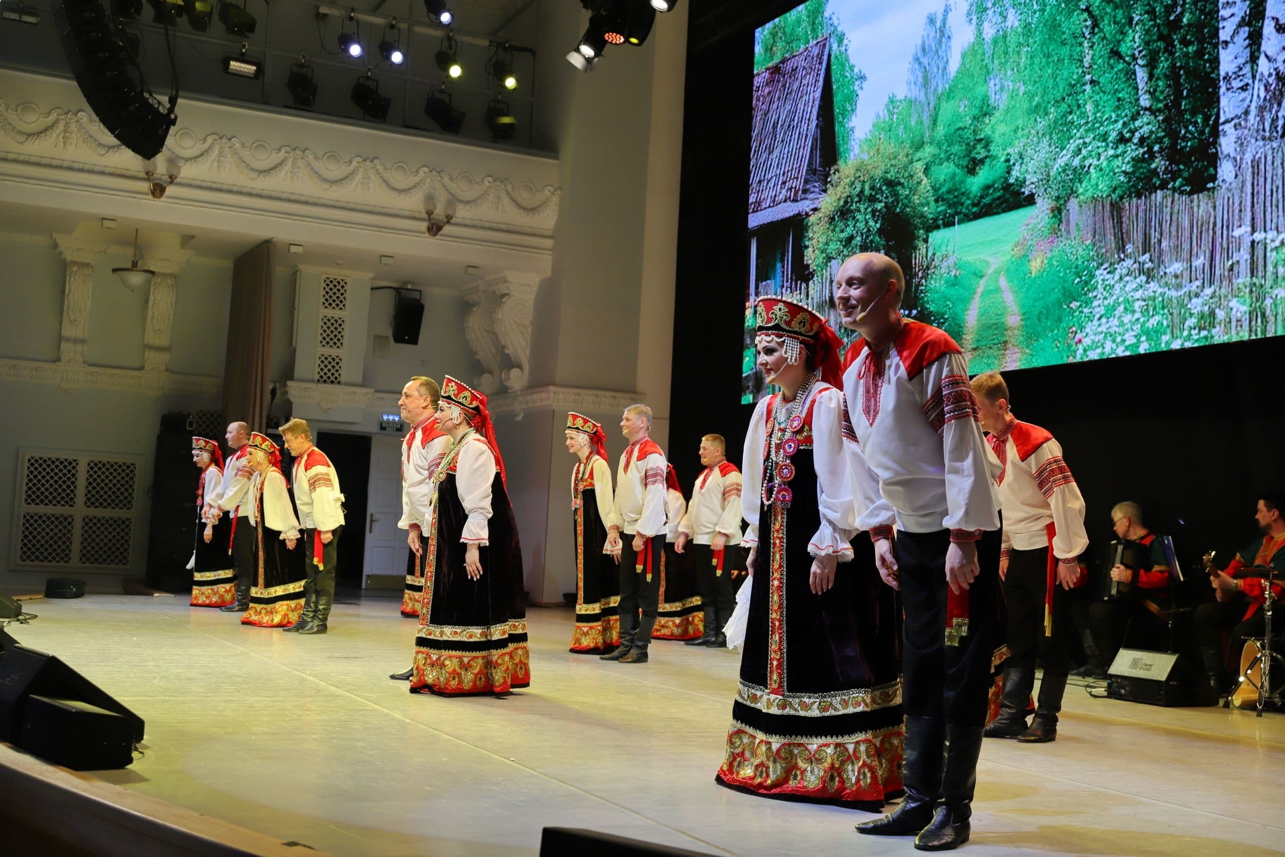 Пасхальный благовест (Филармония)