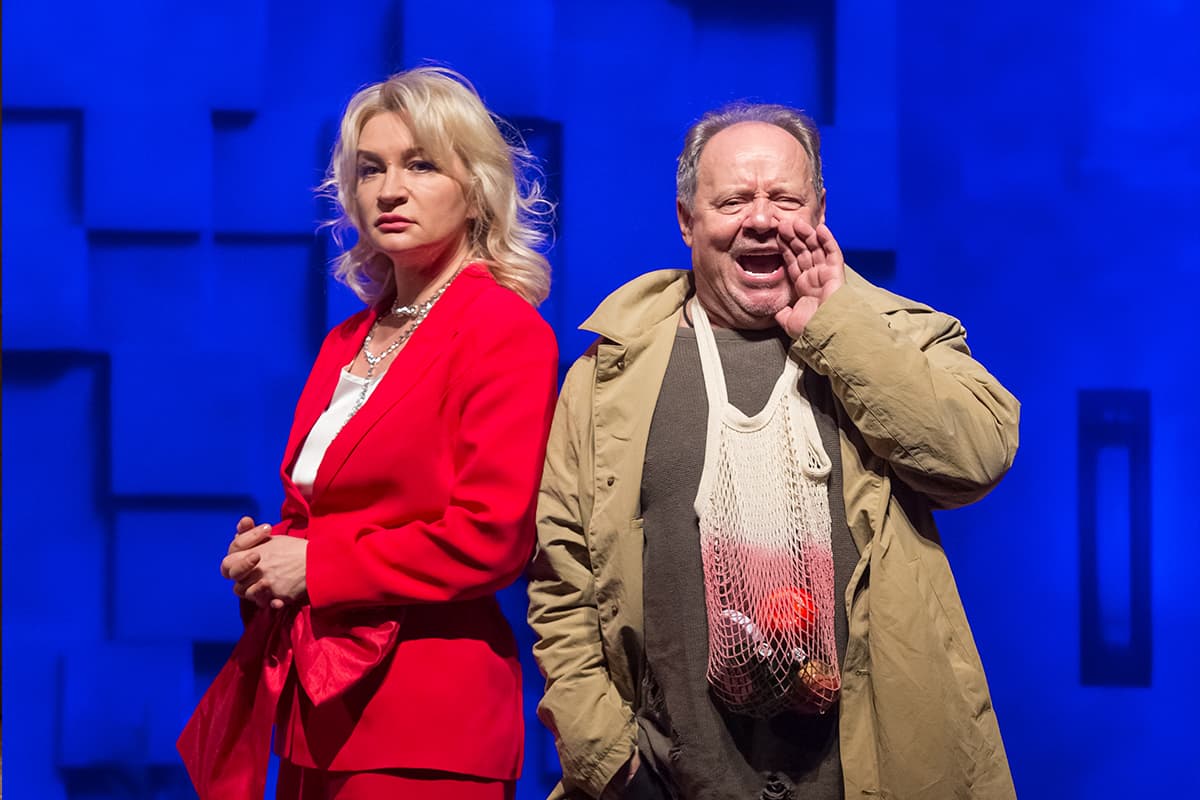 Жизнь на бис (ДК им. Ленсовета)